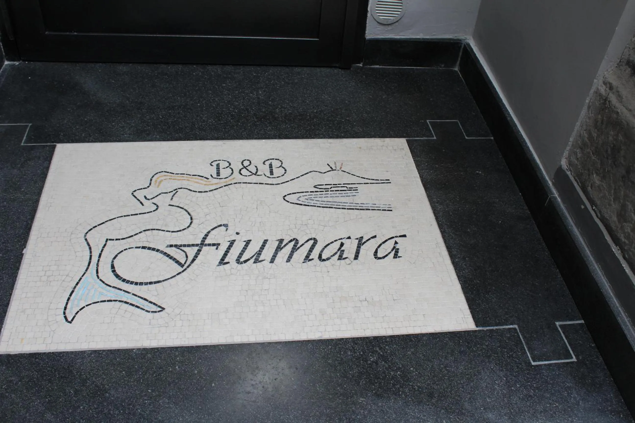 Facade/entrance in B&B Fiumara