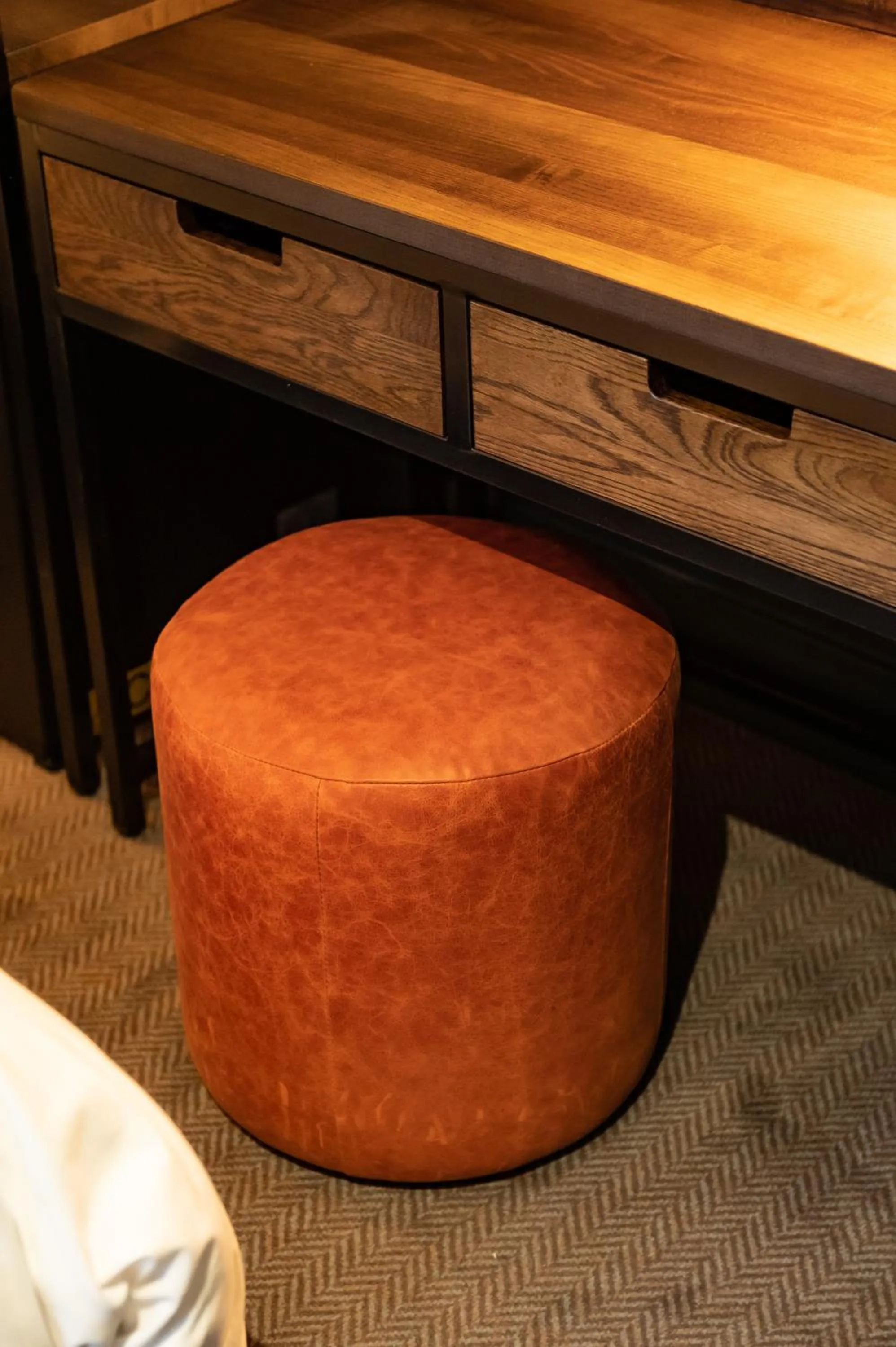 Decorative detail in The Pride of Paddington