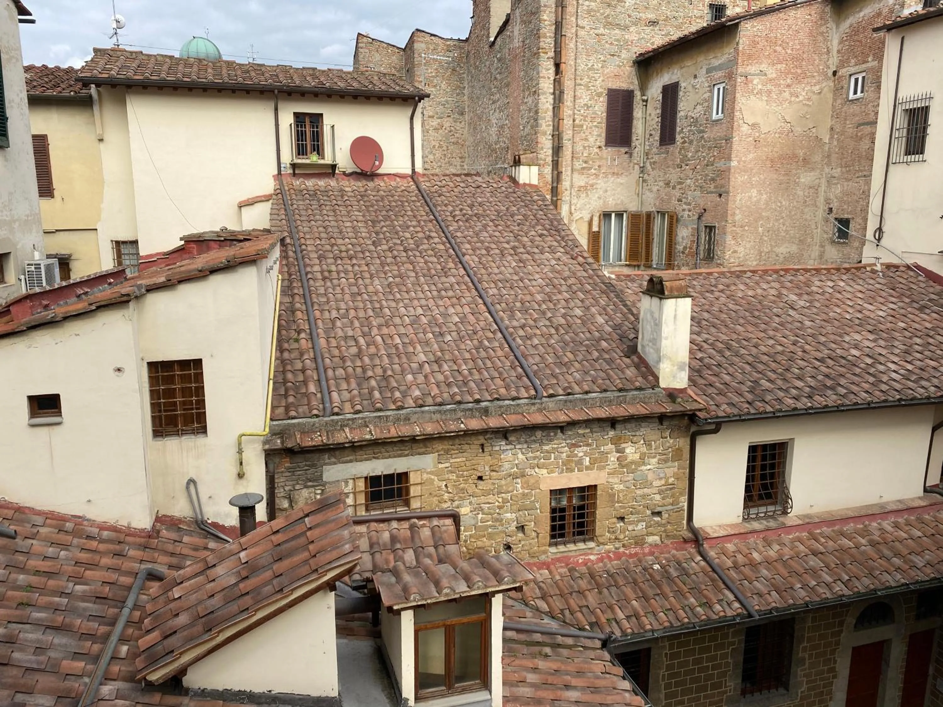 Inner courtyard view in Duomo View