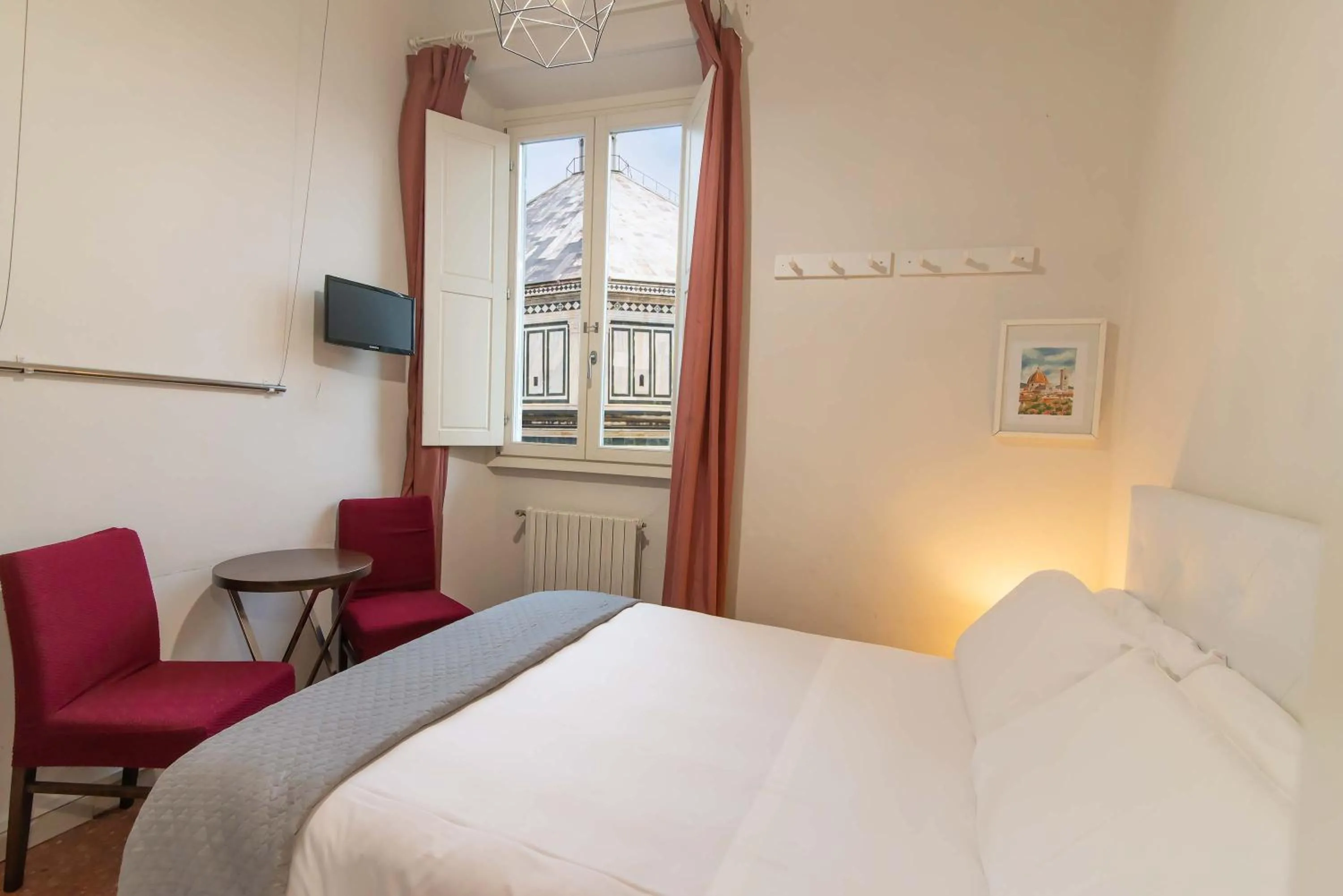 View (from property/room), Bed in Duomo View