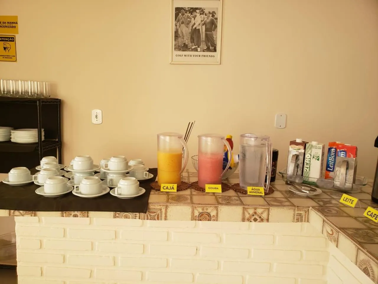 Food and drinks in Pousada Verdes Mares