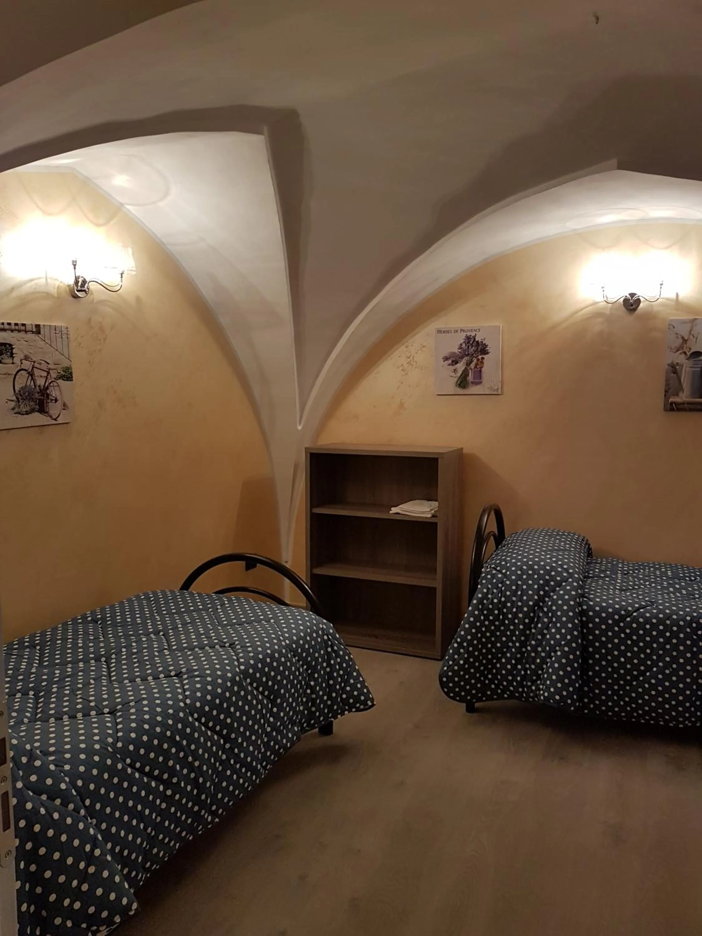 Bed in La nassa fitta camere