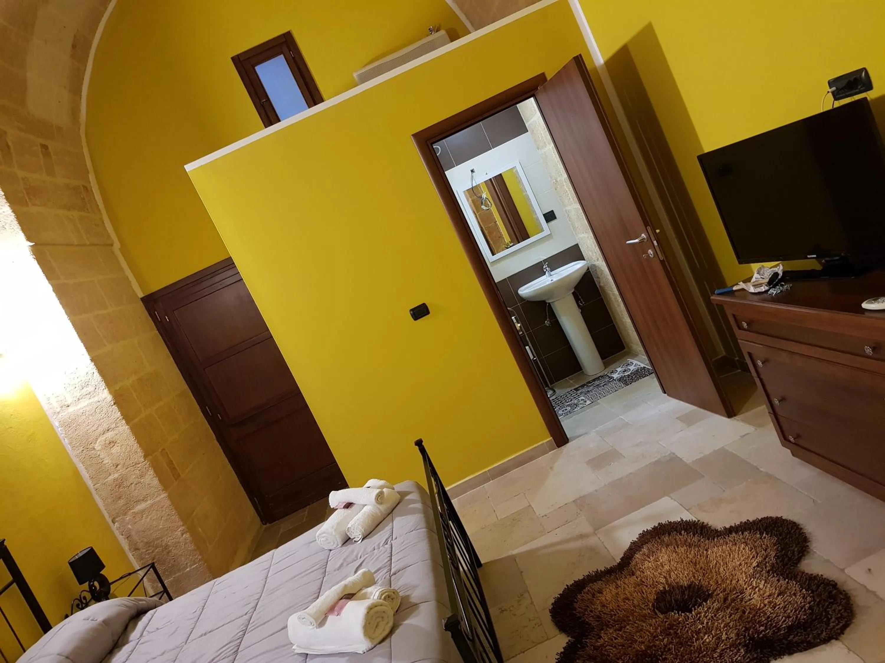 Bed in La nassa fitta camere