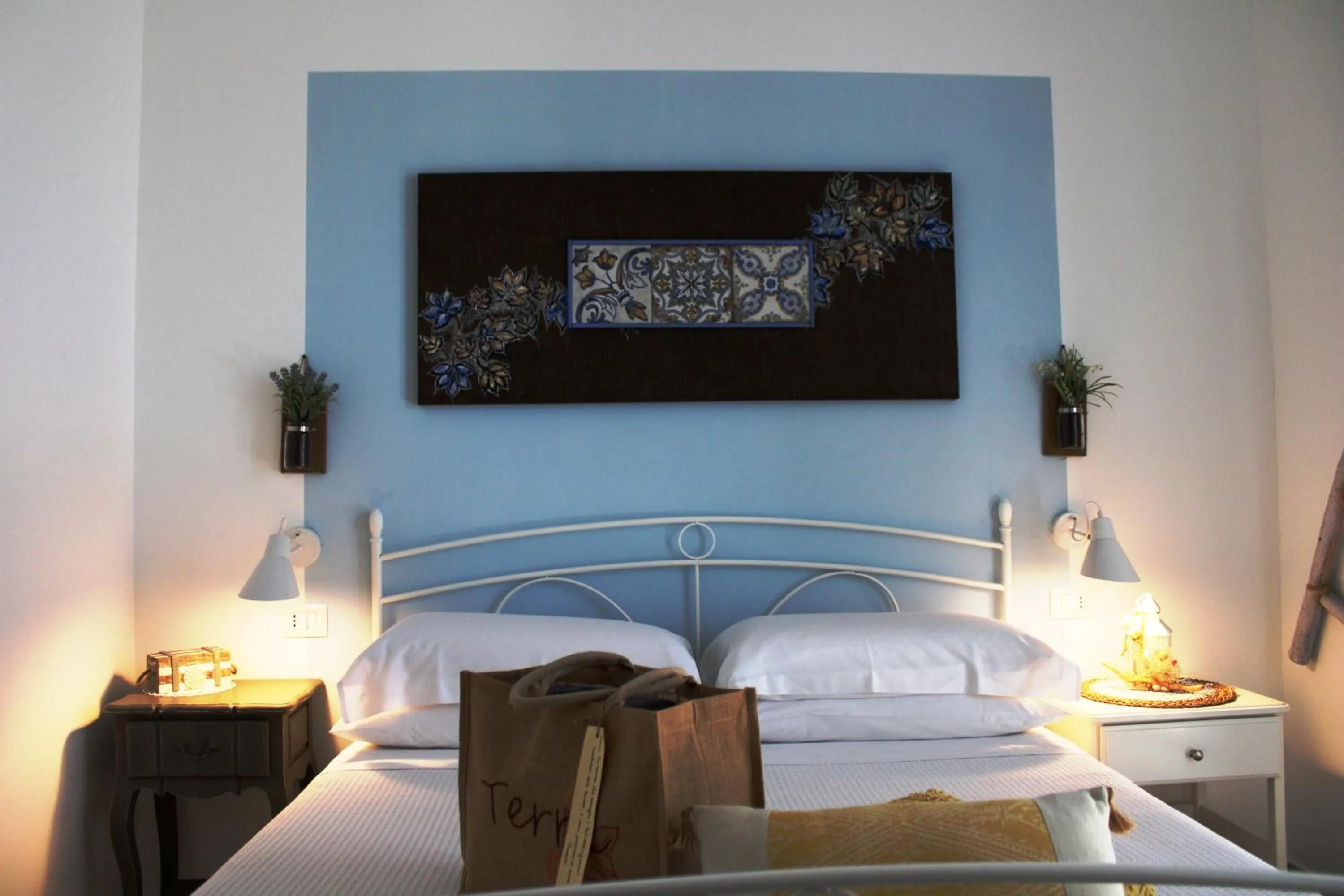 Bed in B&B Casa del Faro SanVallero Adults Only