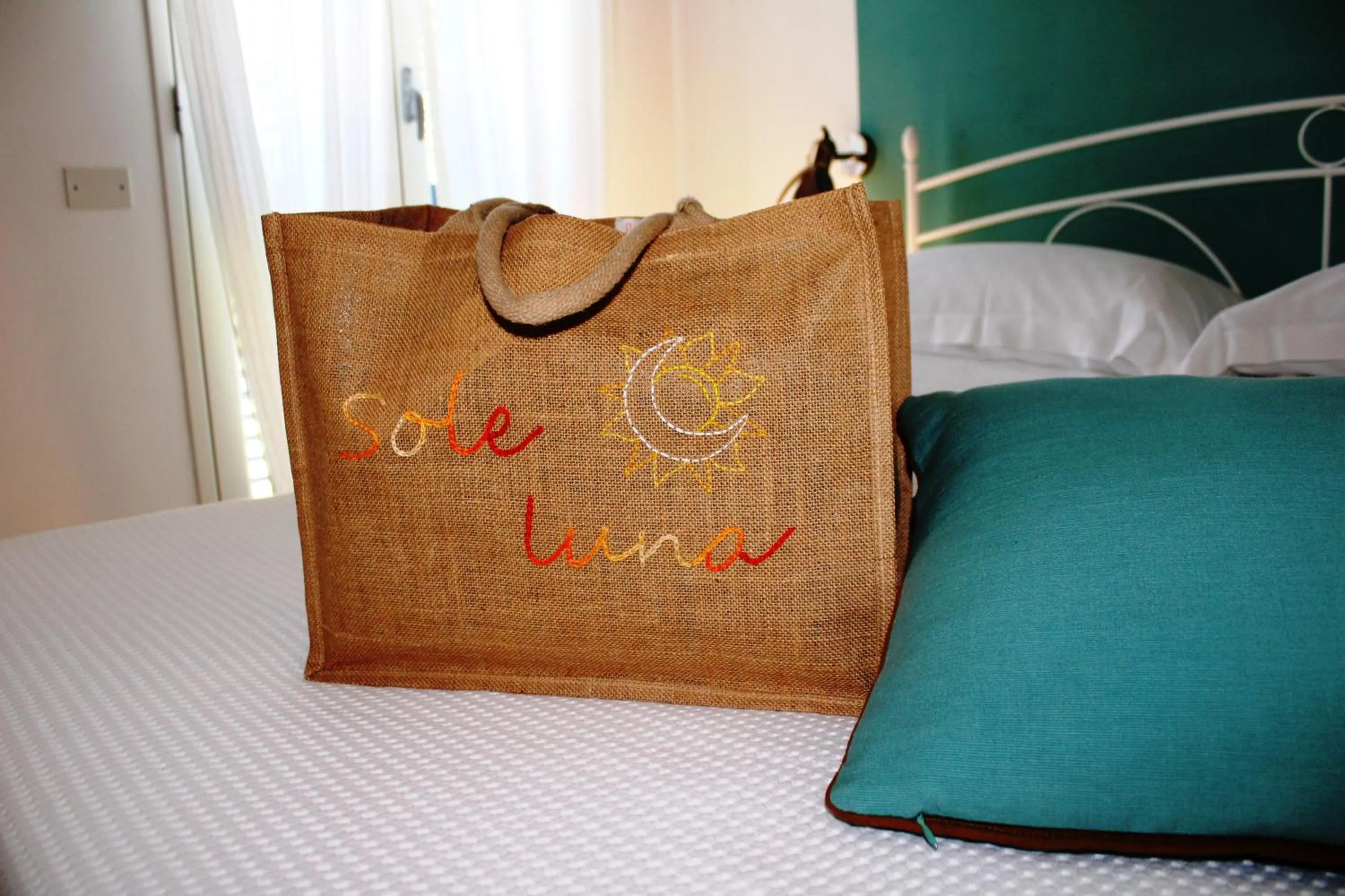 Bed in B&B Casa del Faro SanVallero Adults Only