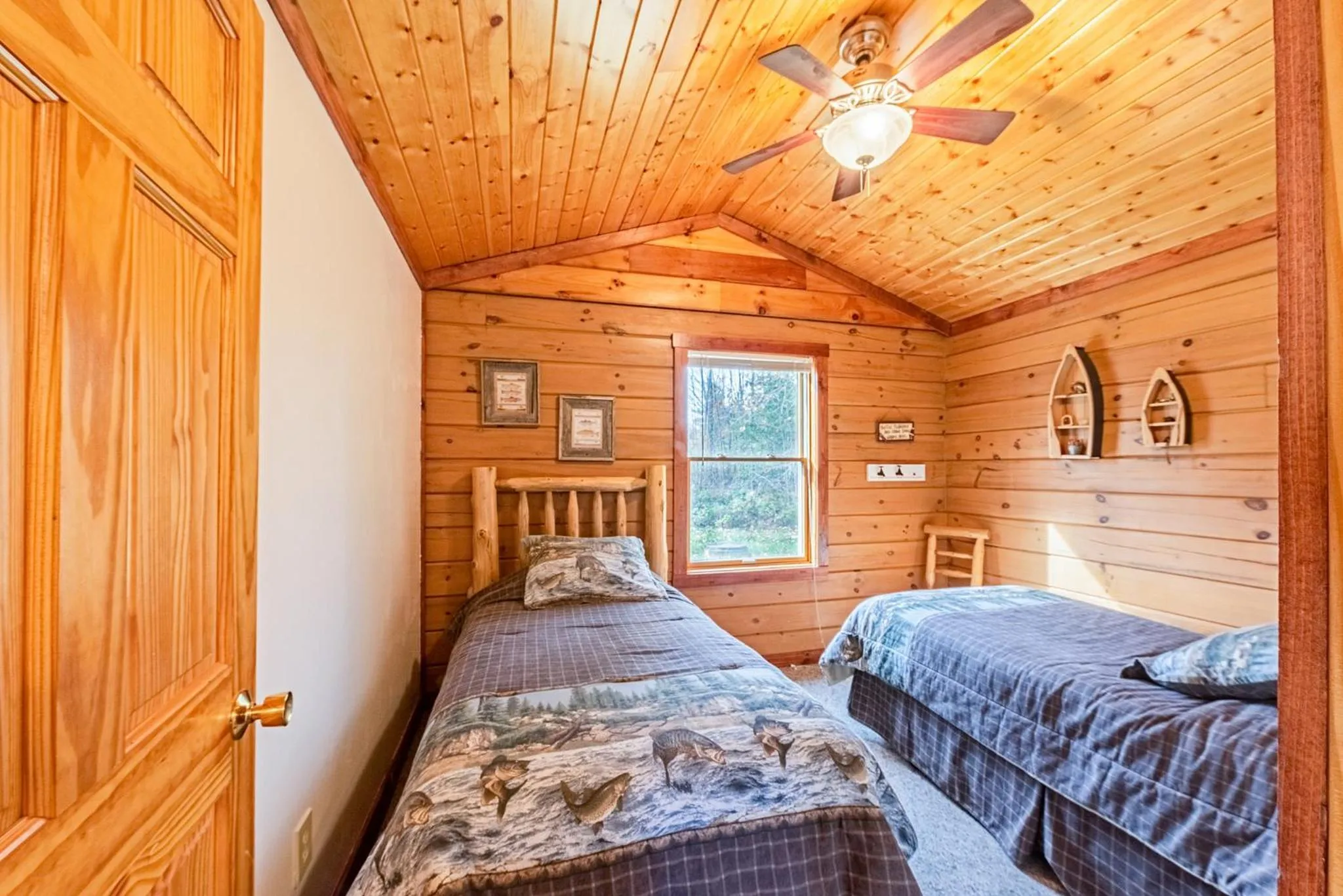 Bedroom, Bed in Spur of the Moment Ranch