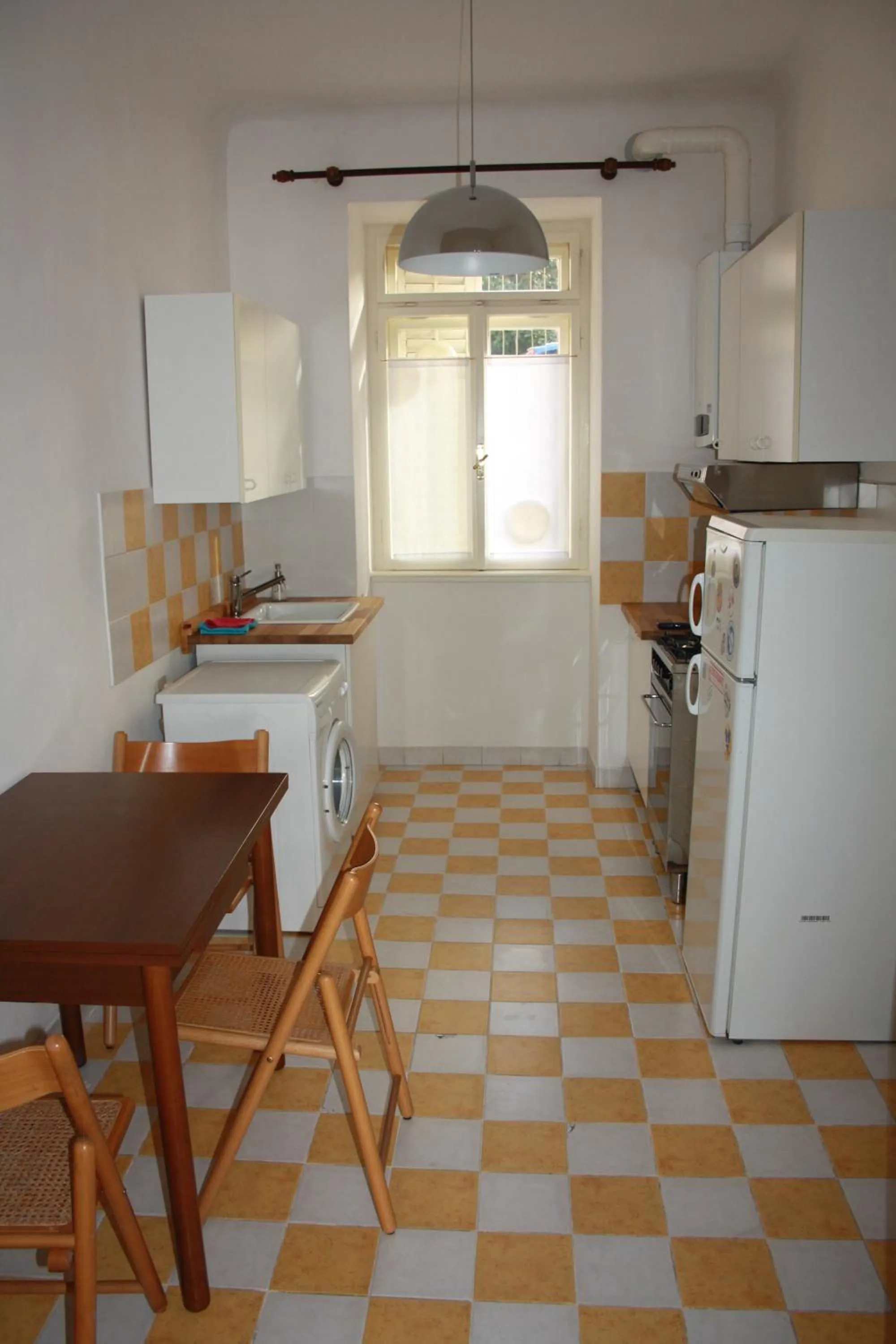 Kitchen or kitchenette in Andrea e Valentina