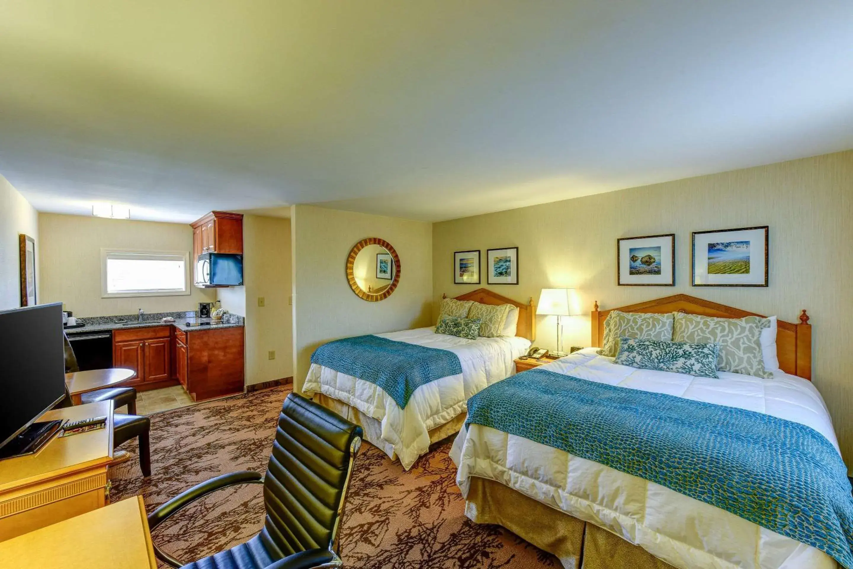 Efficiency Queen Room with Two Queen Beds - Non Smoking in Port Inn and Suites Portsmouth, an Ascend Collection Hotel Efficiency Queen Room with Two Queen Beds - Non Smoking in Port Inn and Suites Portsmouth, an Ascend Collection Hotel