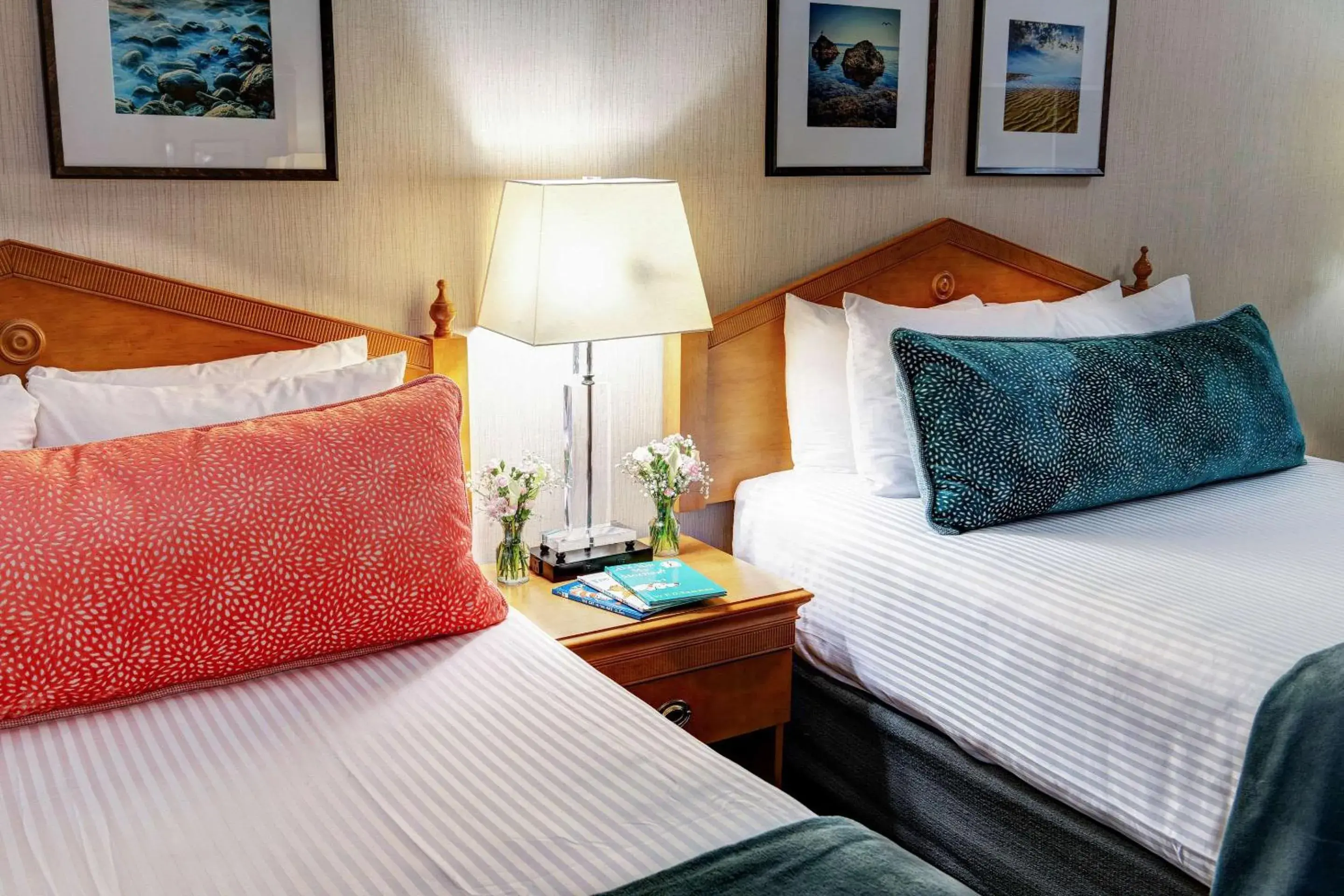 Queen Room with One Queen Bed and Two Double Beds - Non Smoking in Port Inn and Suites Portsmouth, an Ascend Collection Hotel Queen Room with One Queen Bed and Two Double Beds - Non Smoking in Port Inn and Suites Portsmouth, an Ascend Collection Hotel