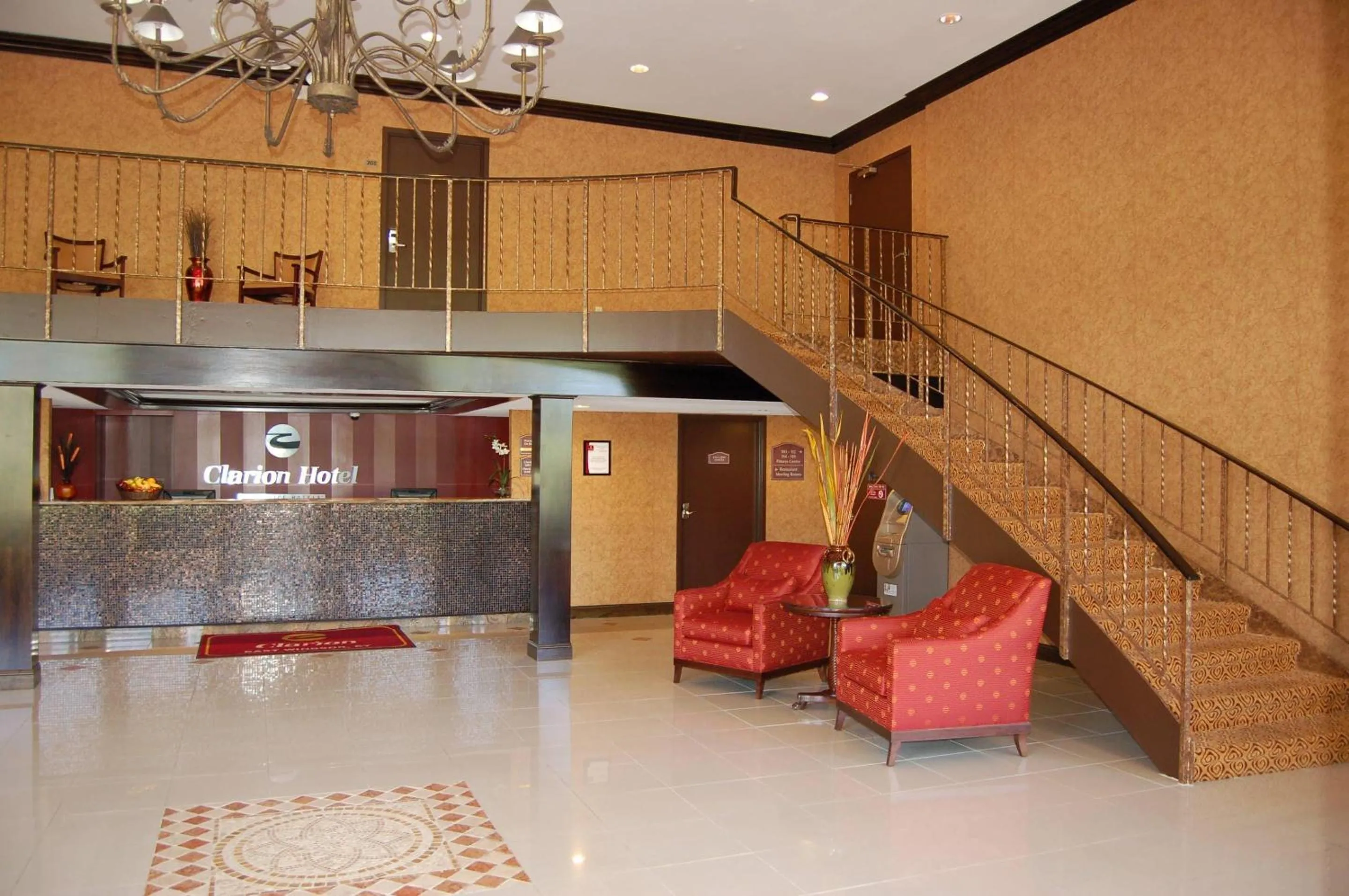 Lobby or reception in Rodeway Inn & Suites East Windsor