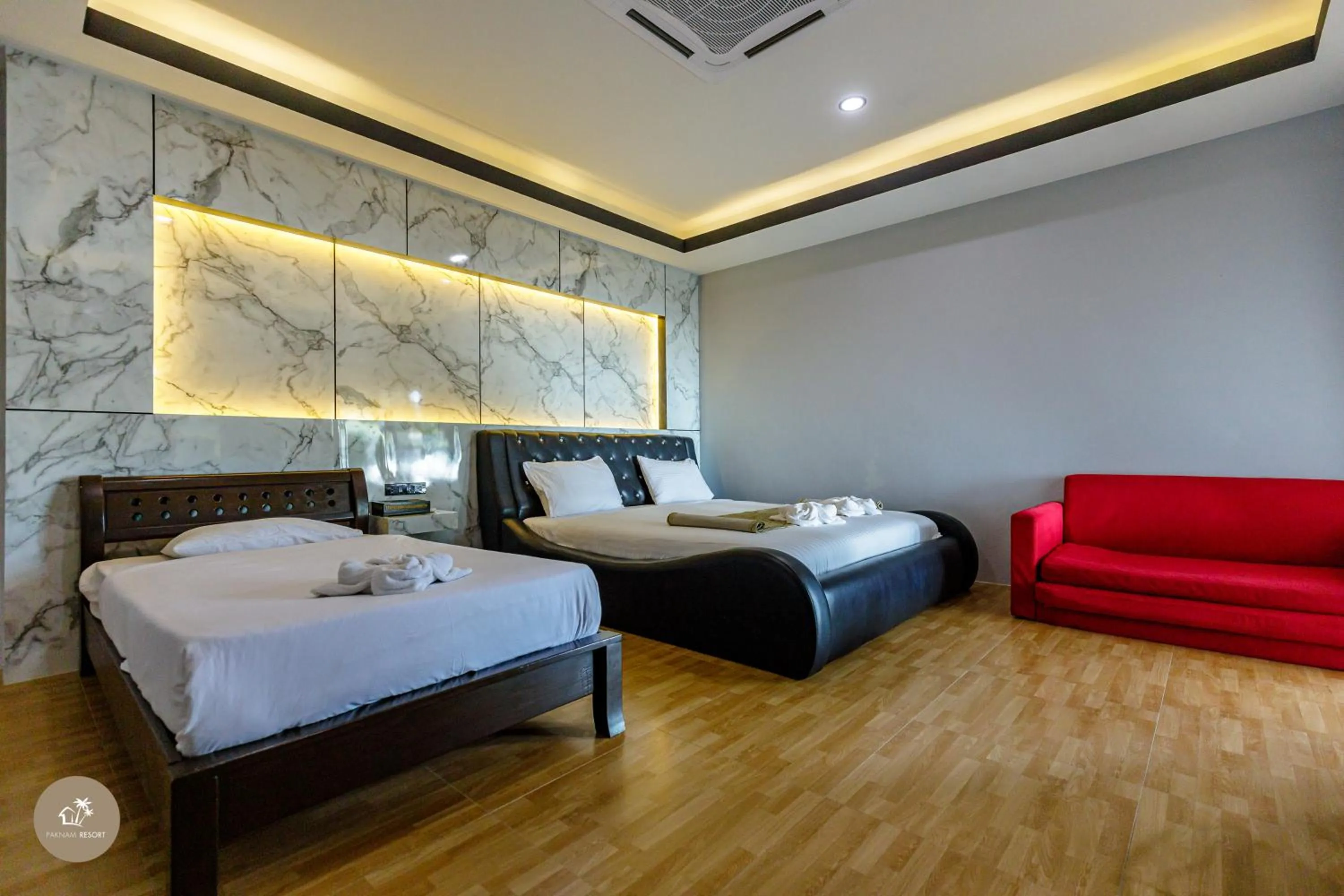 Bed in Pak Nam Resort