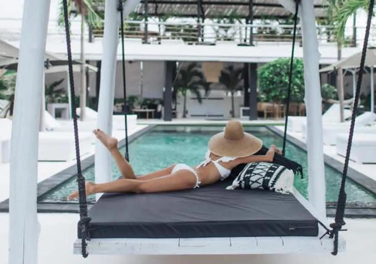 Pool view in White Palm Hotel Uluwatu Bali