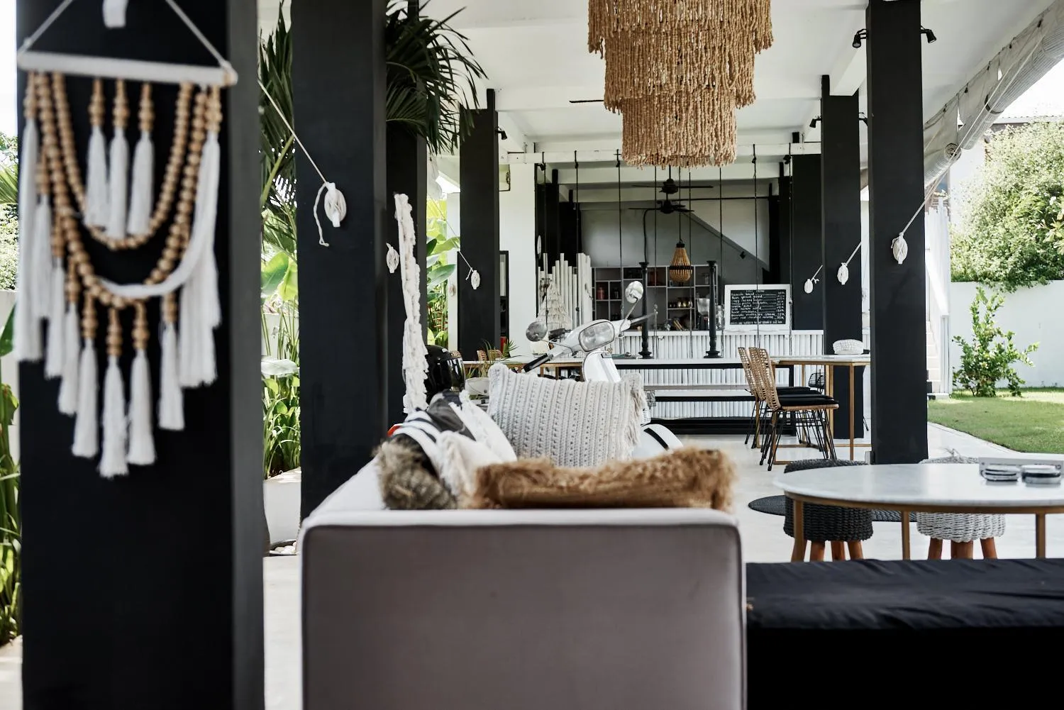 Lobby or reception in White Palm Hotel Uluwatu Bali