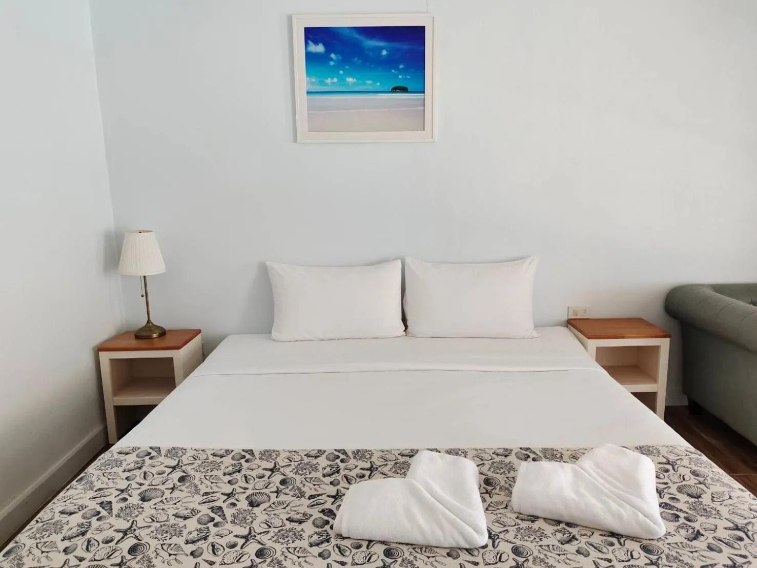 Bed in Blue Shore Cottage