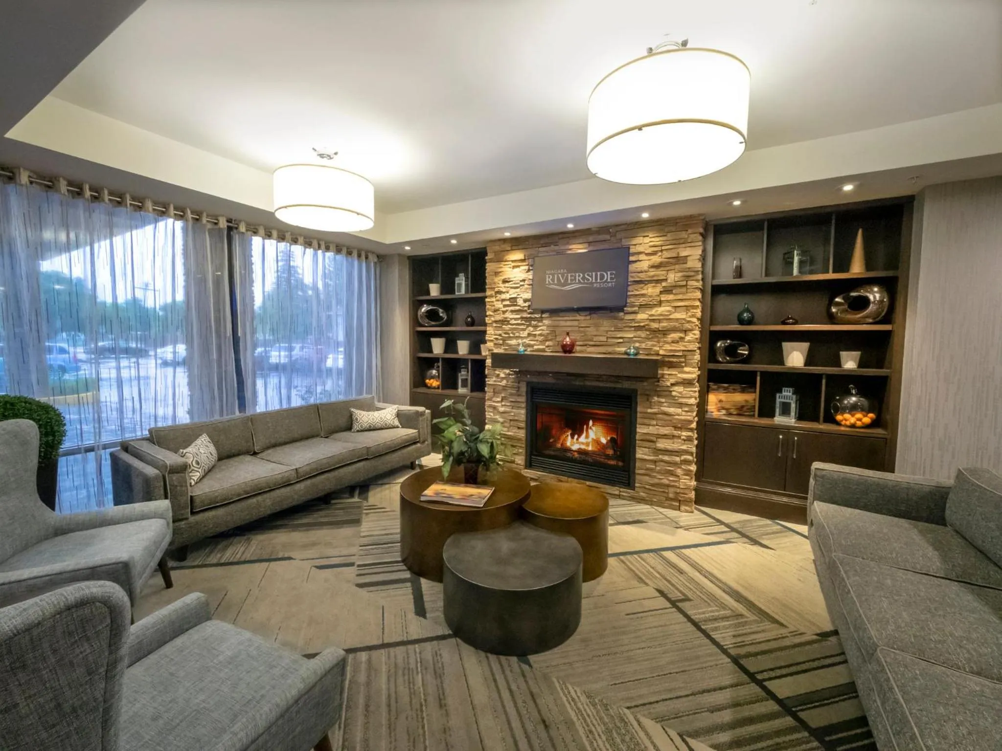 Property building in Niagara Riverside Resort; BW Premier Collection