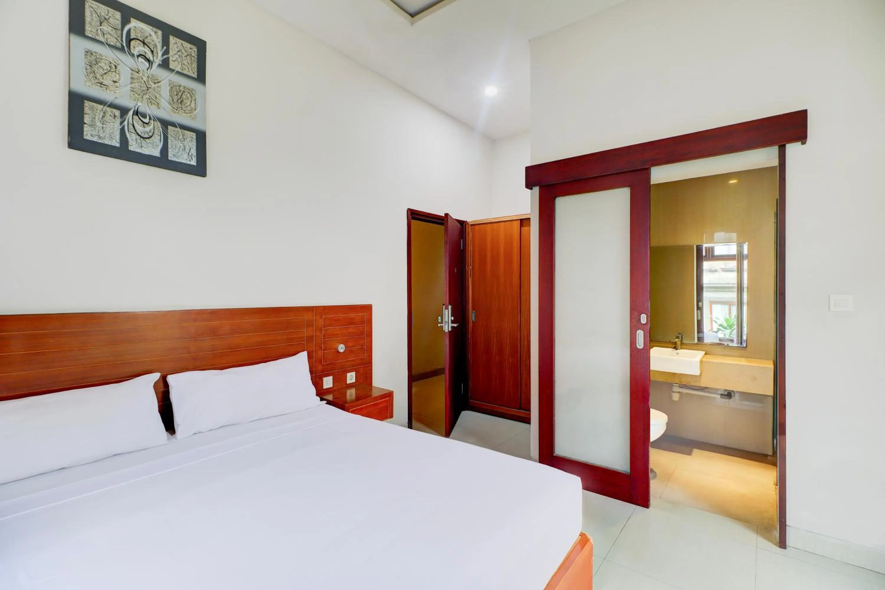 Bed in Collection O Bali near Sanur Beach formerly Akarsa Transit