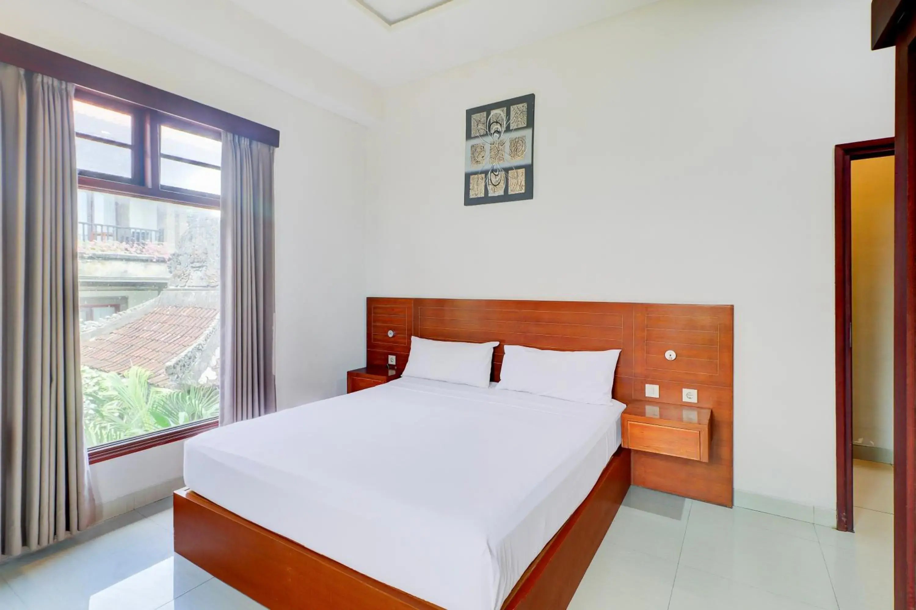 Deluxe Suite in Collection O Bali near Sanur Beach formerly Akarsa Transit Deluxe Suite in Collection O Bali near Sanur Beach formerly Akarsa Transit