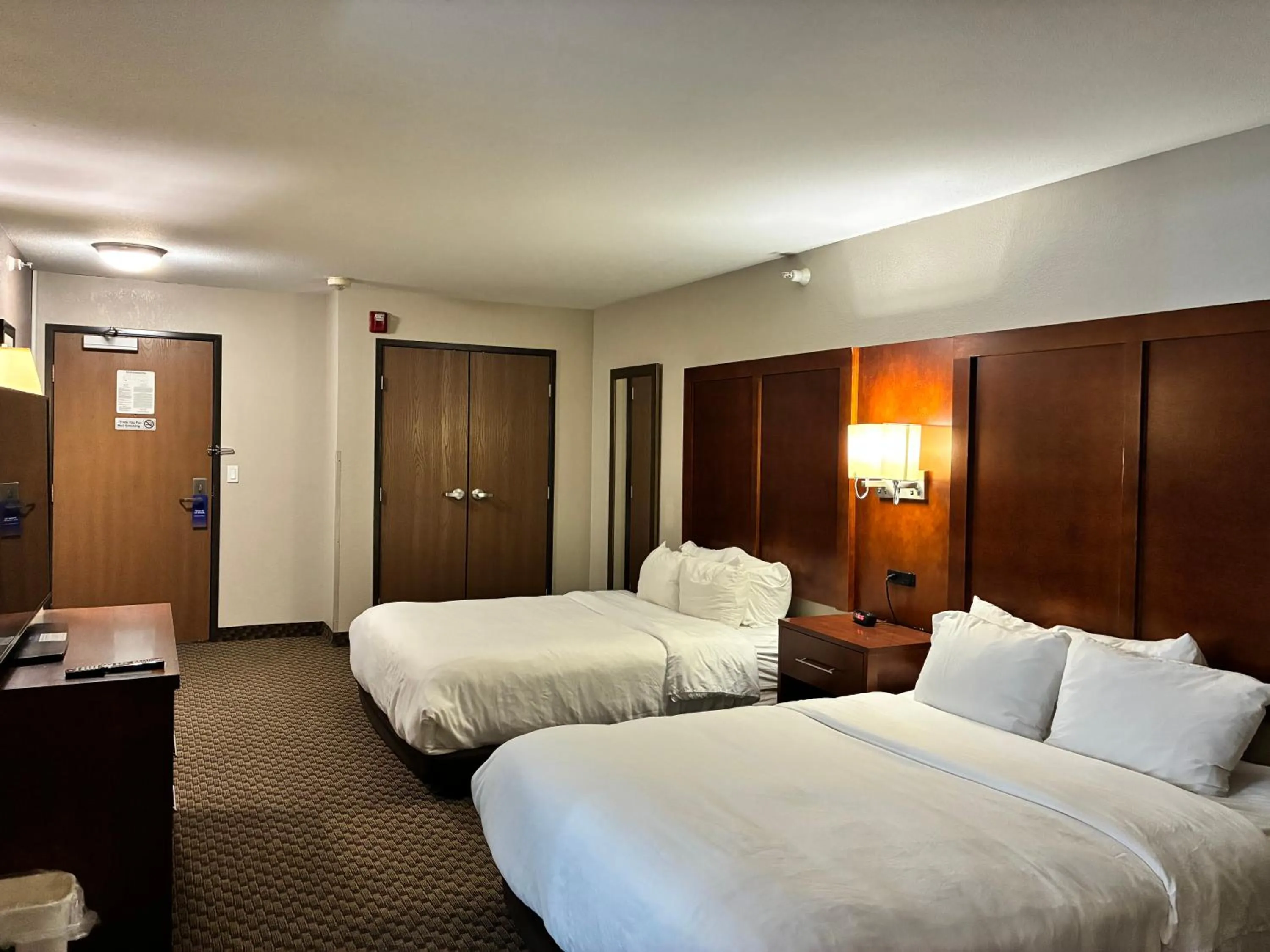 Bedroom, Bed in Comfort Inn & Suites Sterling