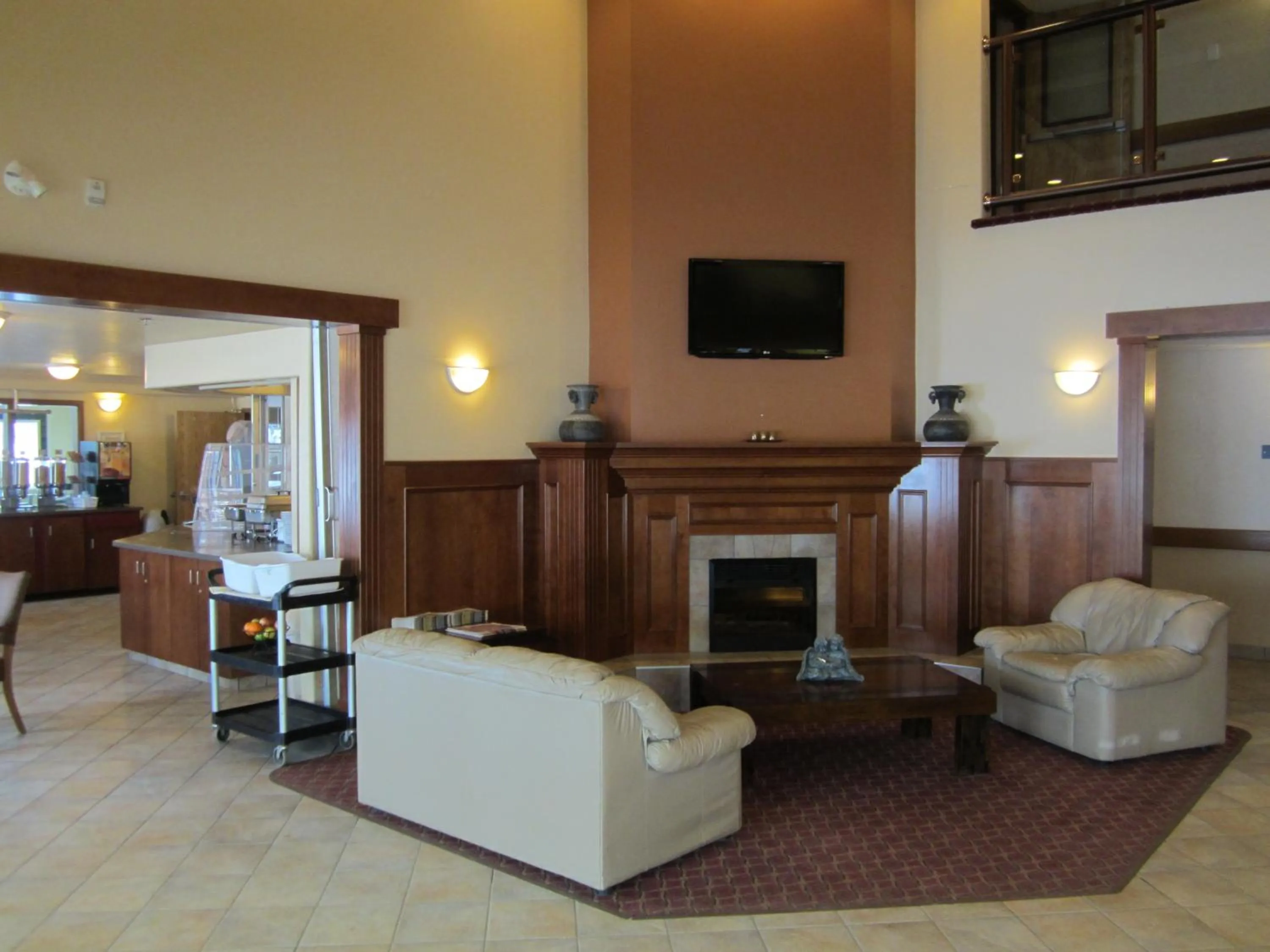 Lobby or reception in Super 8 by Wyndham Fort Nelson BC