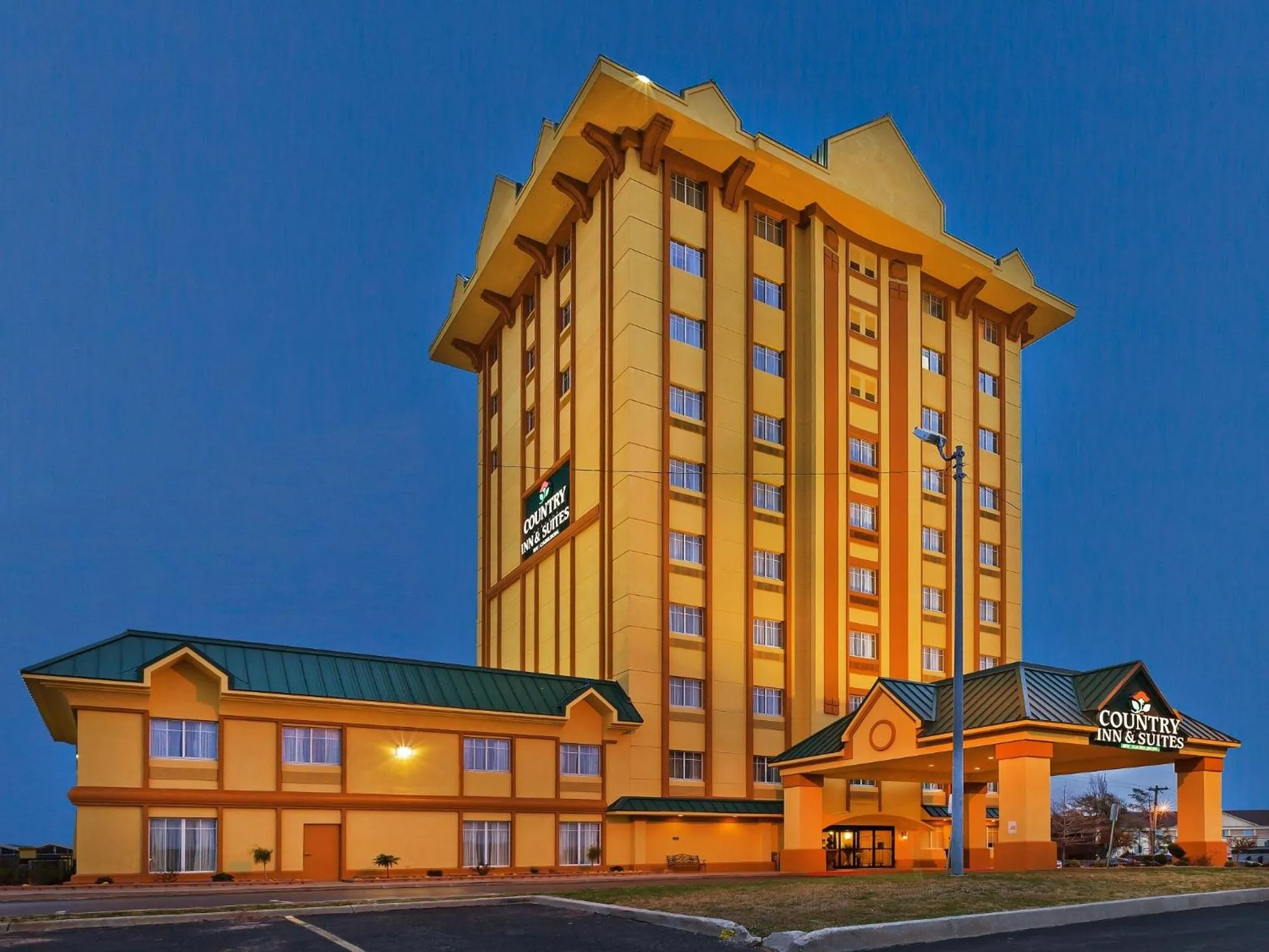 Facade/entrance in Country Inn & Suites by Radisson, Oklahoma City at Northwest Expressway, OK