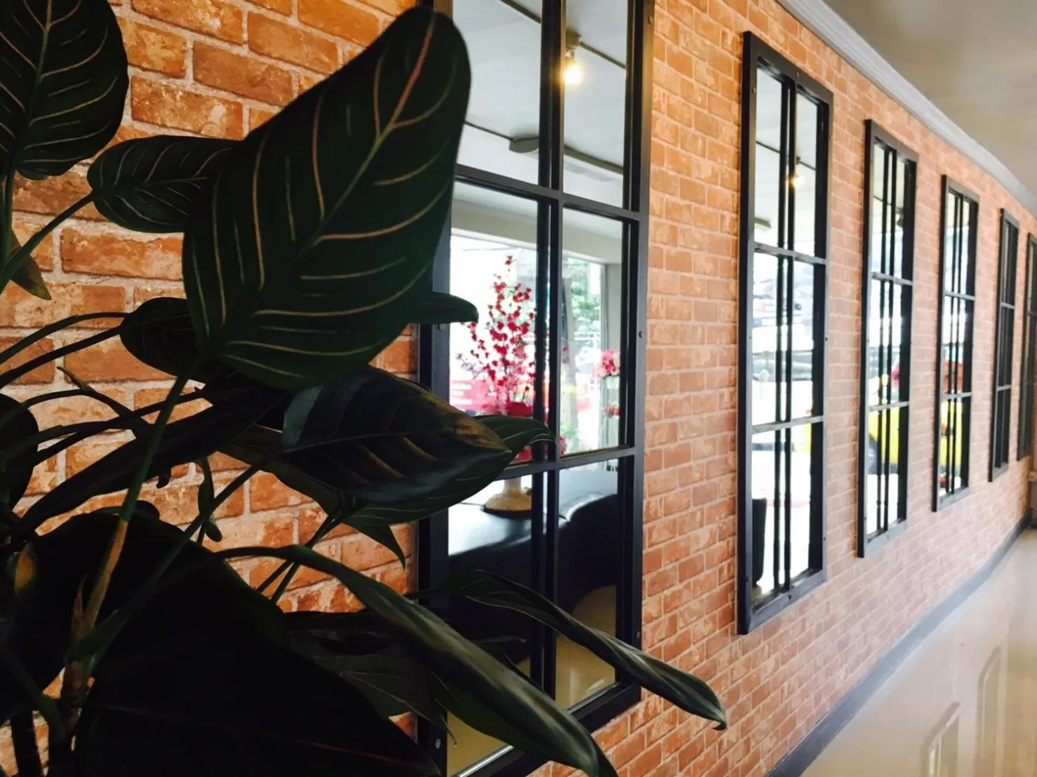 Decorative detail in The Corner Ratchada