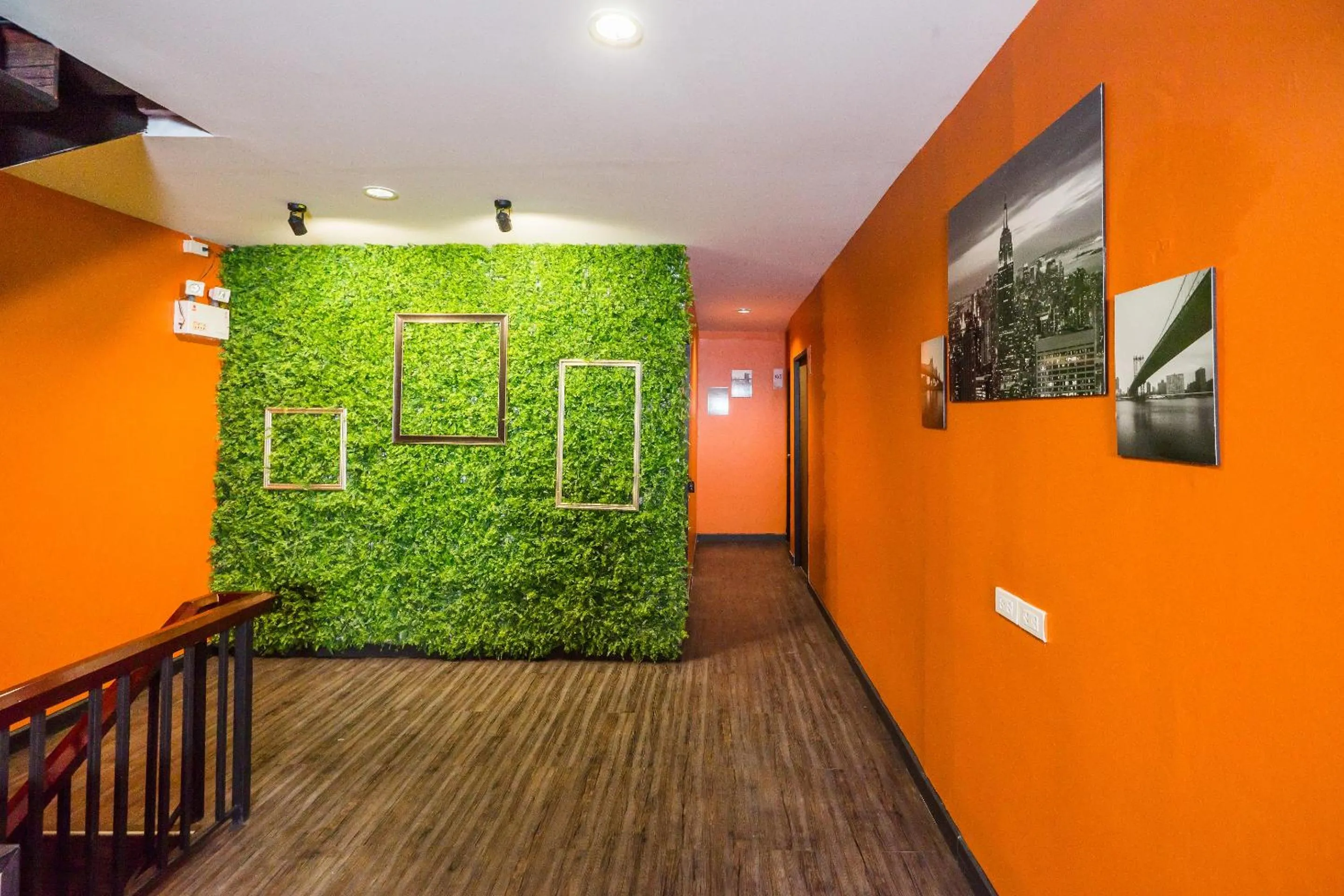 Decorative detail in The Corner Ratchada