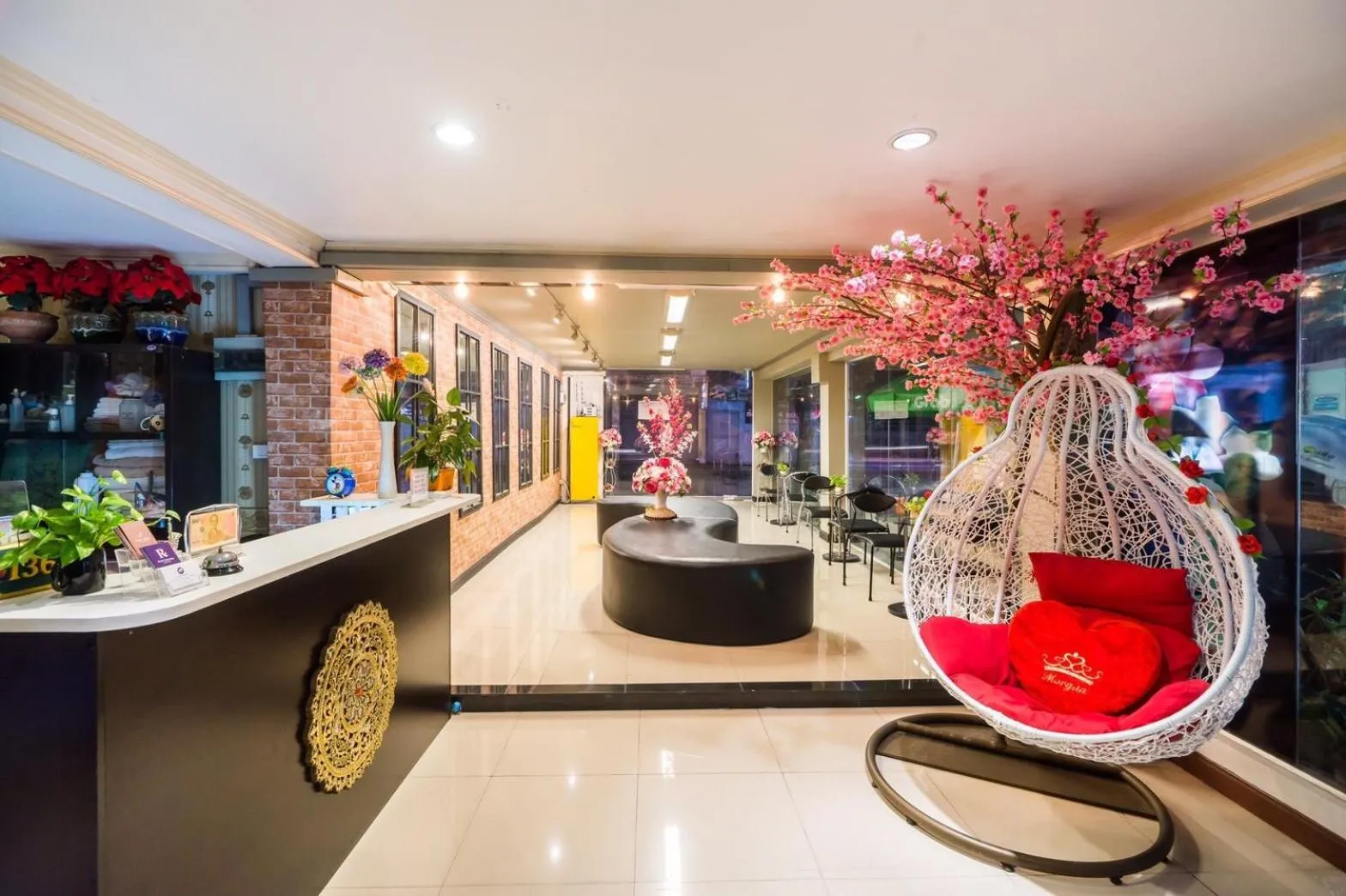 Lobby or reception in The Corner Ratchada