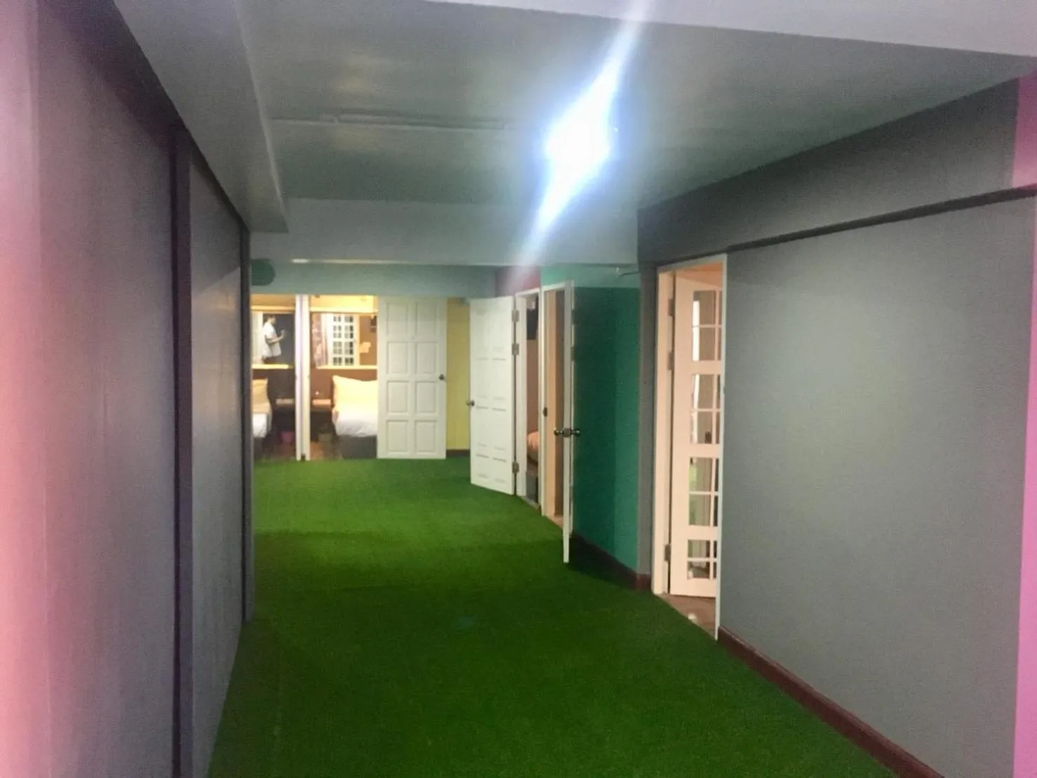 Area and facilities in The Corner Ratchada