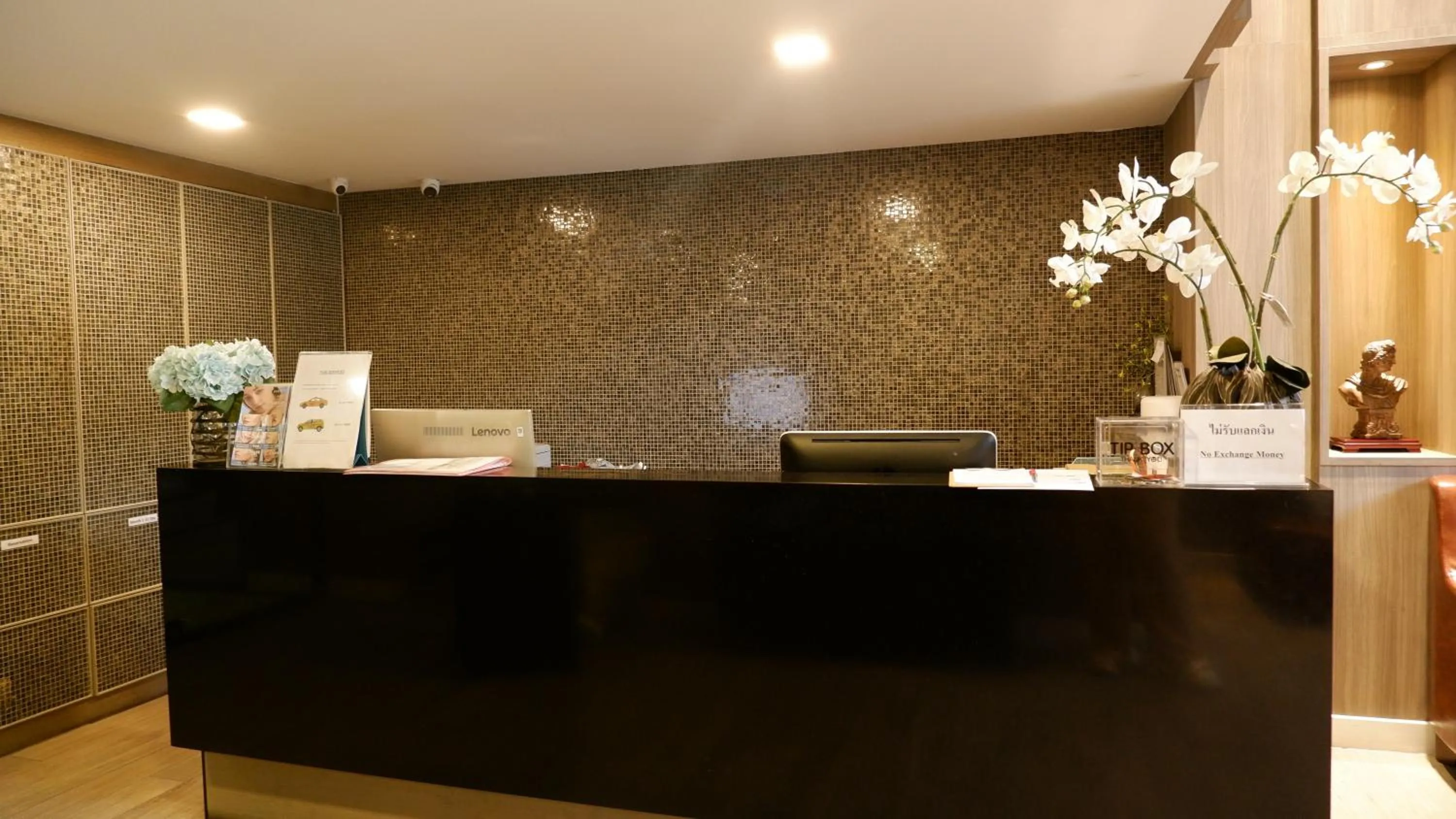 Property building in 18 Residence