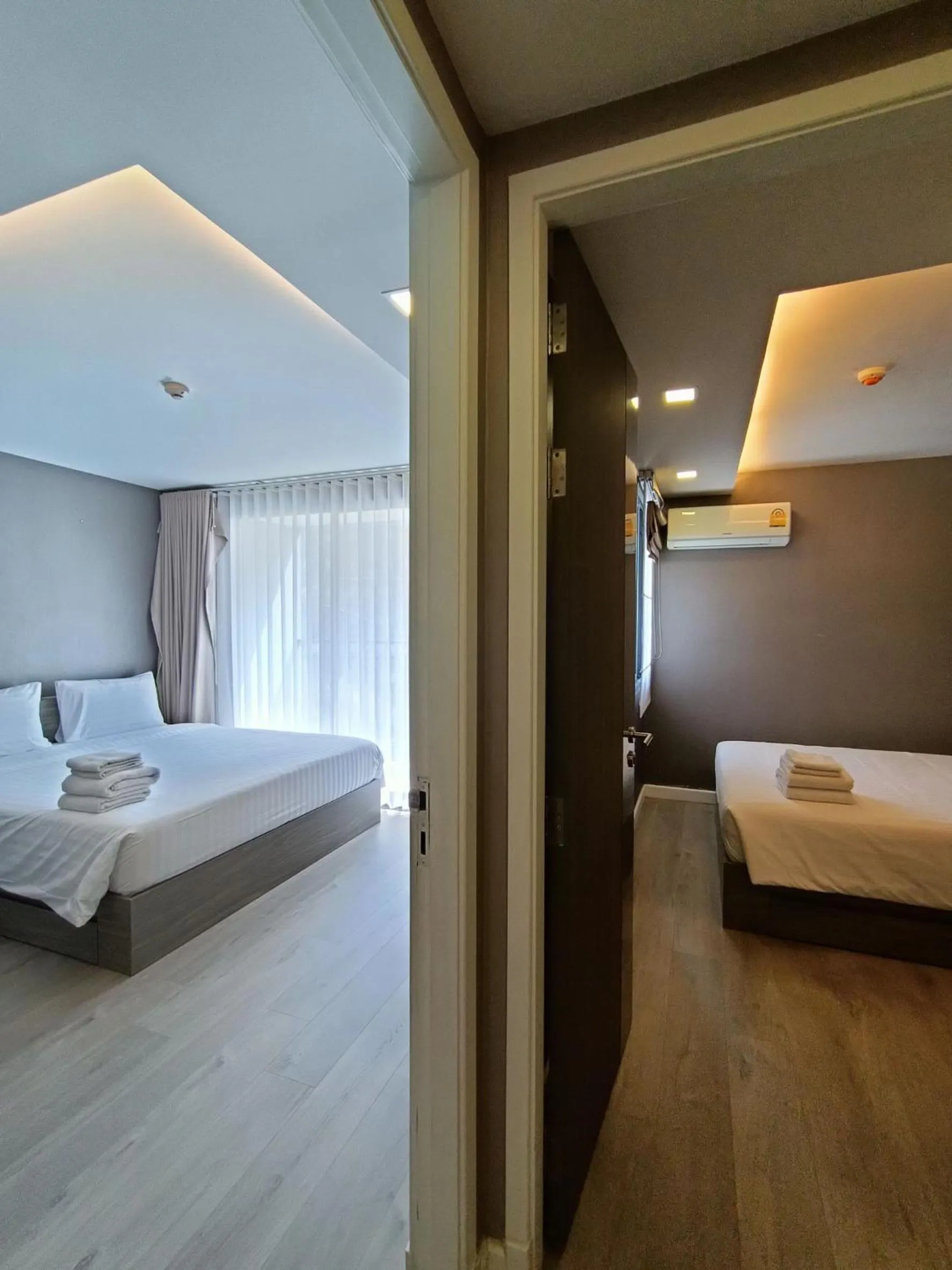 Bedroom, Bed in 18 Residence