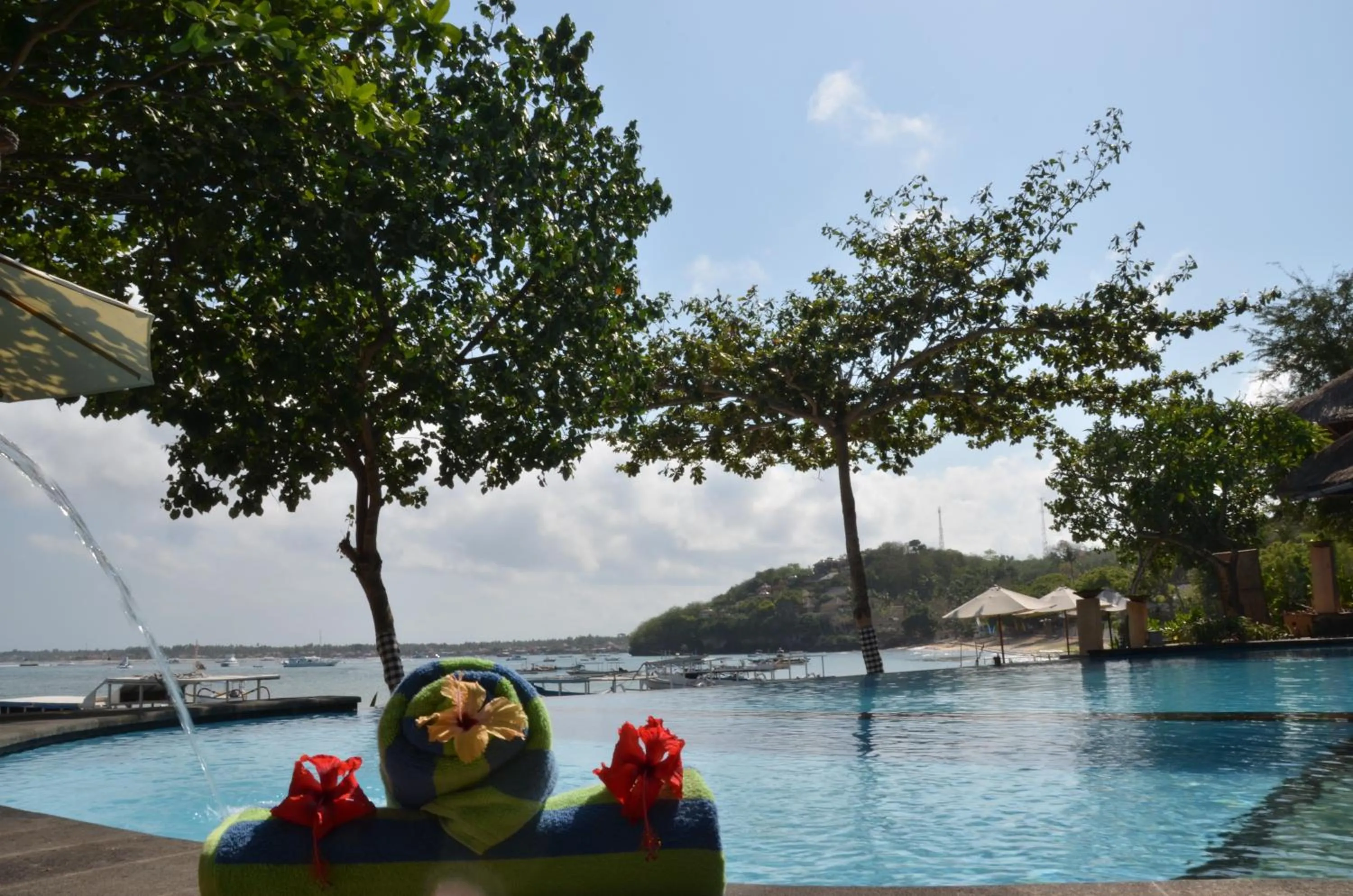 Day in Tamarind Beach Bungalow