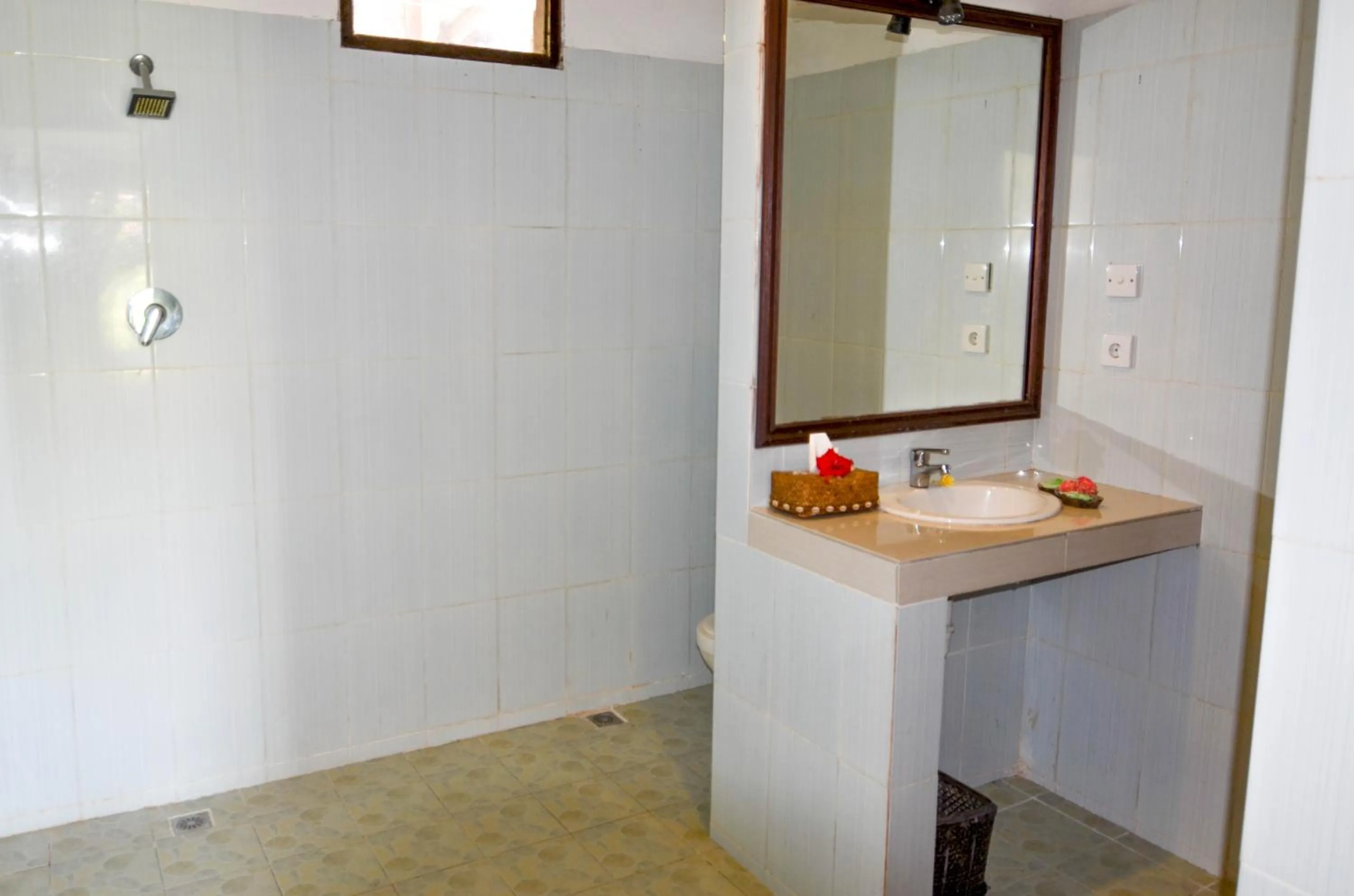 Bathroom in Tamarind Beach Bungalow