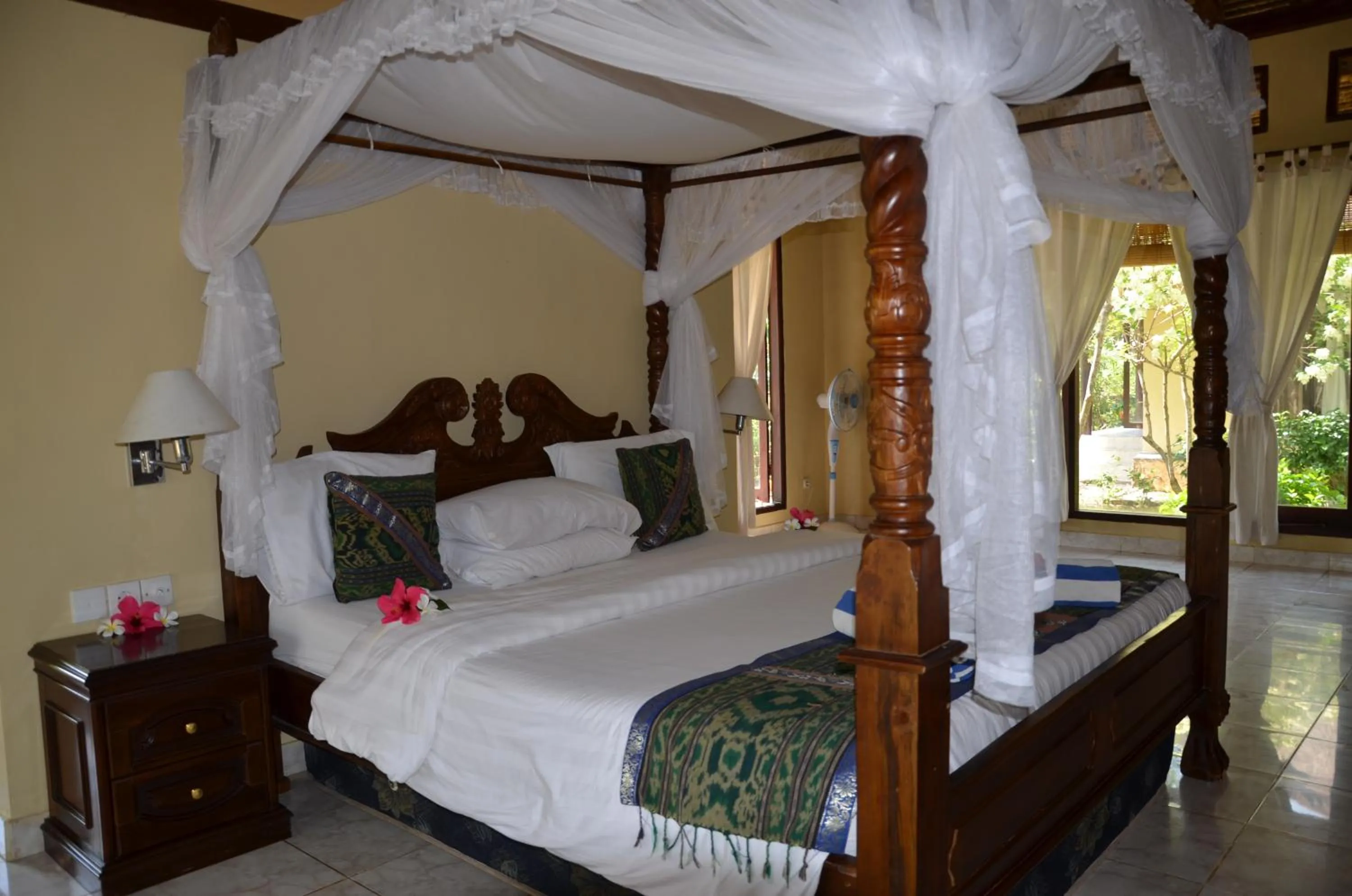 Bed in Tamarind Beach Bungalow