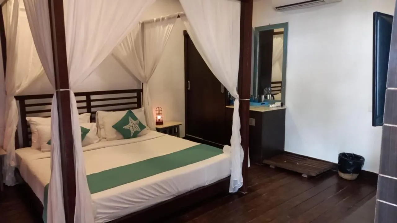 Bed in SinQ Beach Morjim