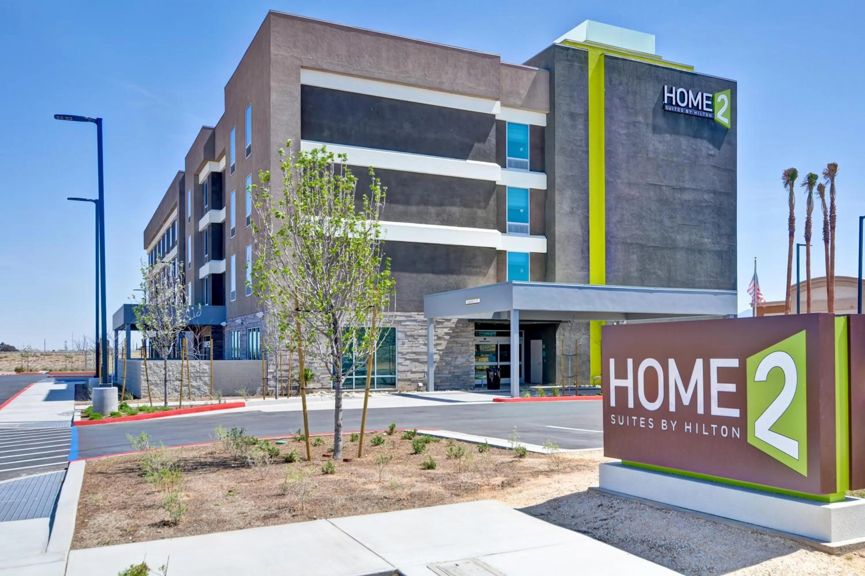 Property building in Home2 Suites By Hilton Palmdale