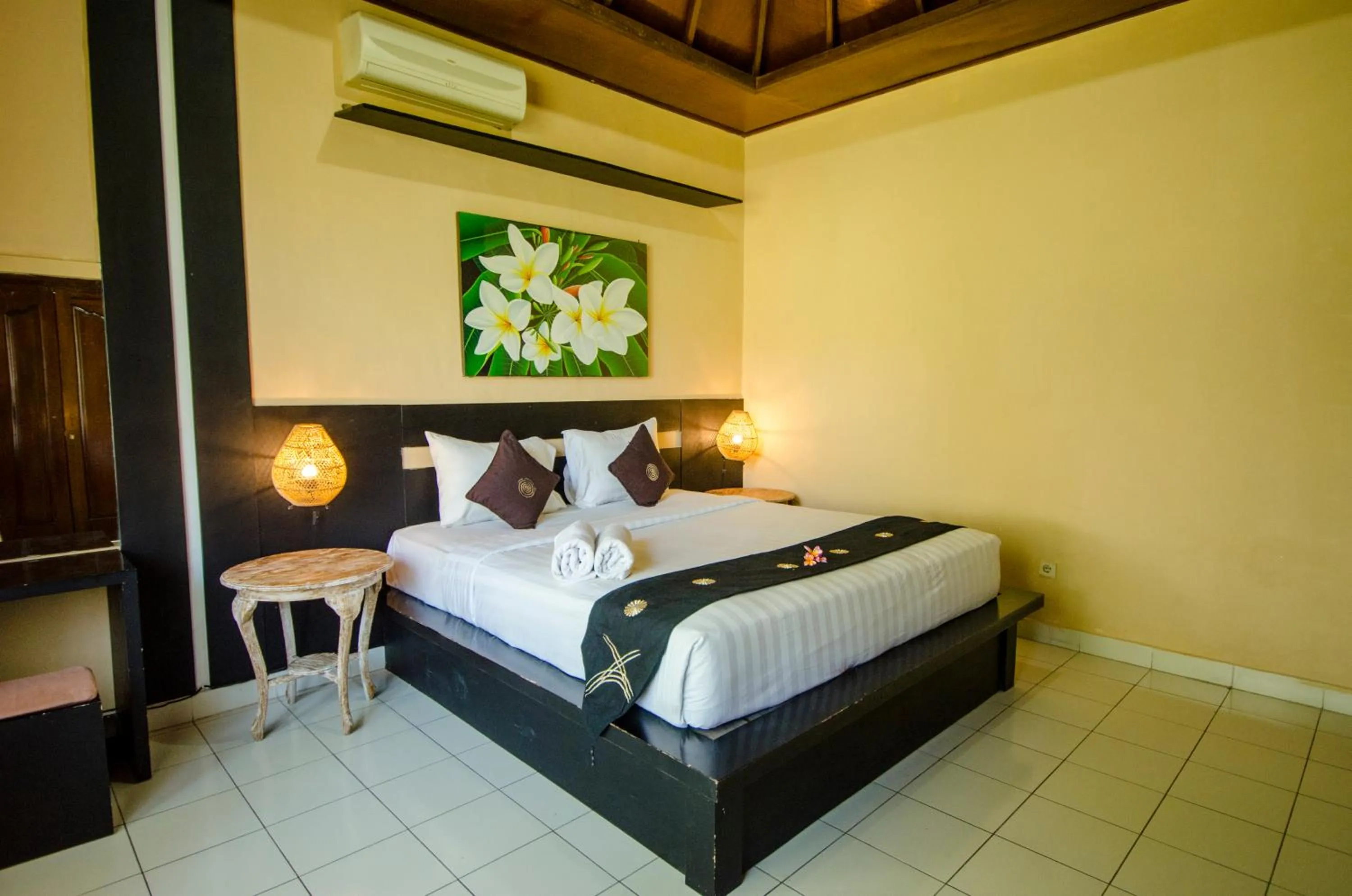 Bedroom, Bed in Taman Sari Cottages