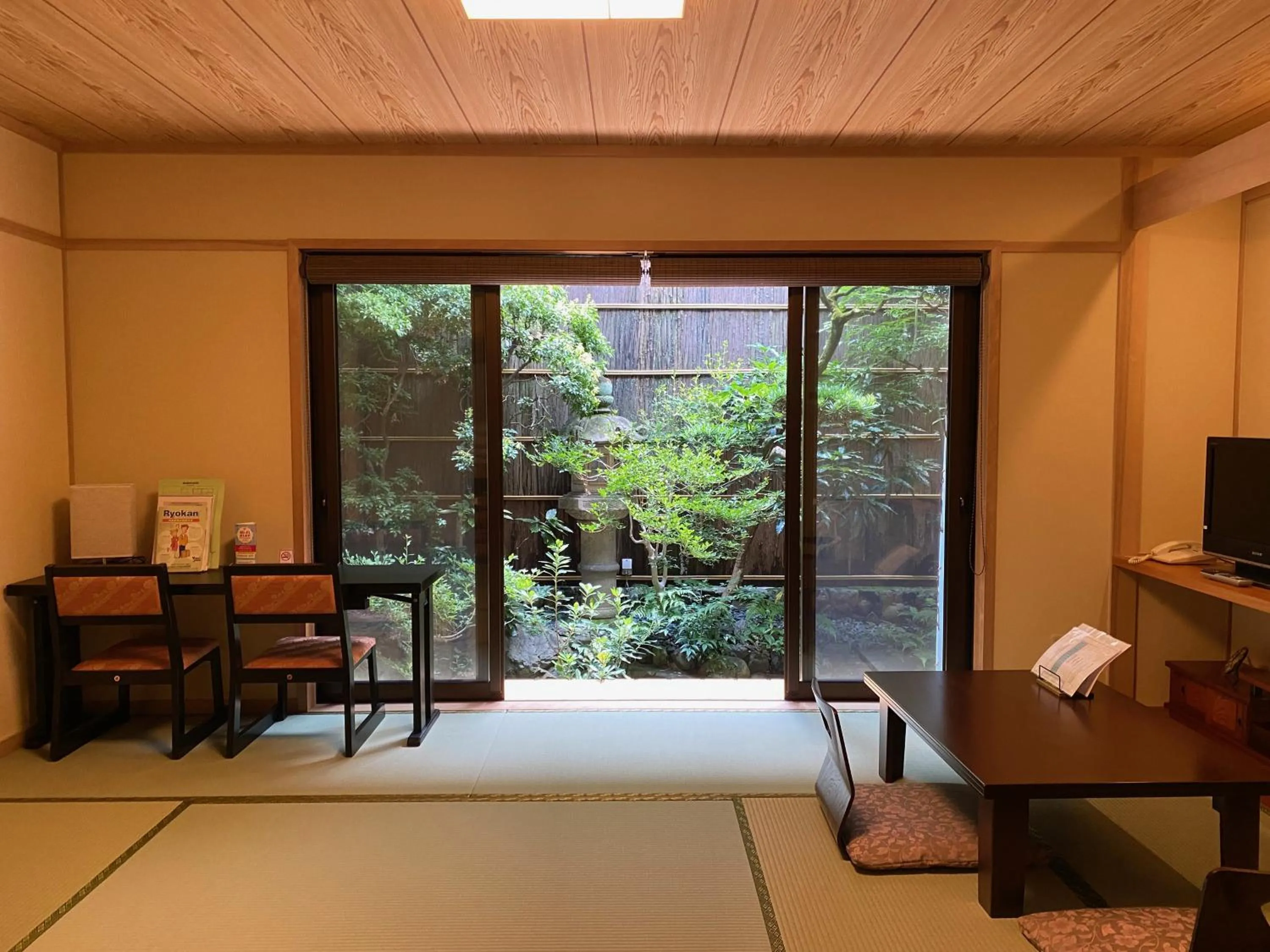Photo of the whole room in Ryokan Sawaya Honten