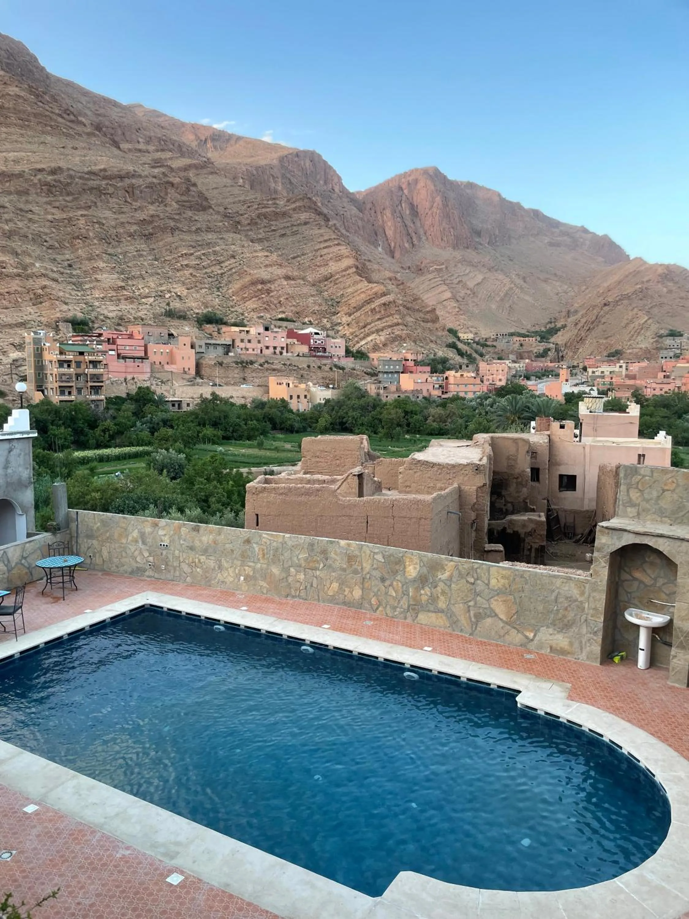 Swimming pool in Les Jardins De Todgha gorges de todra tinghir