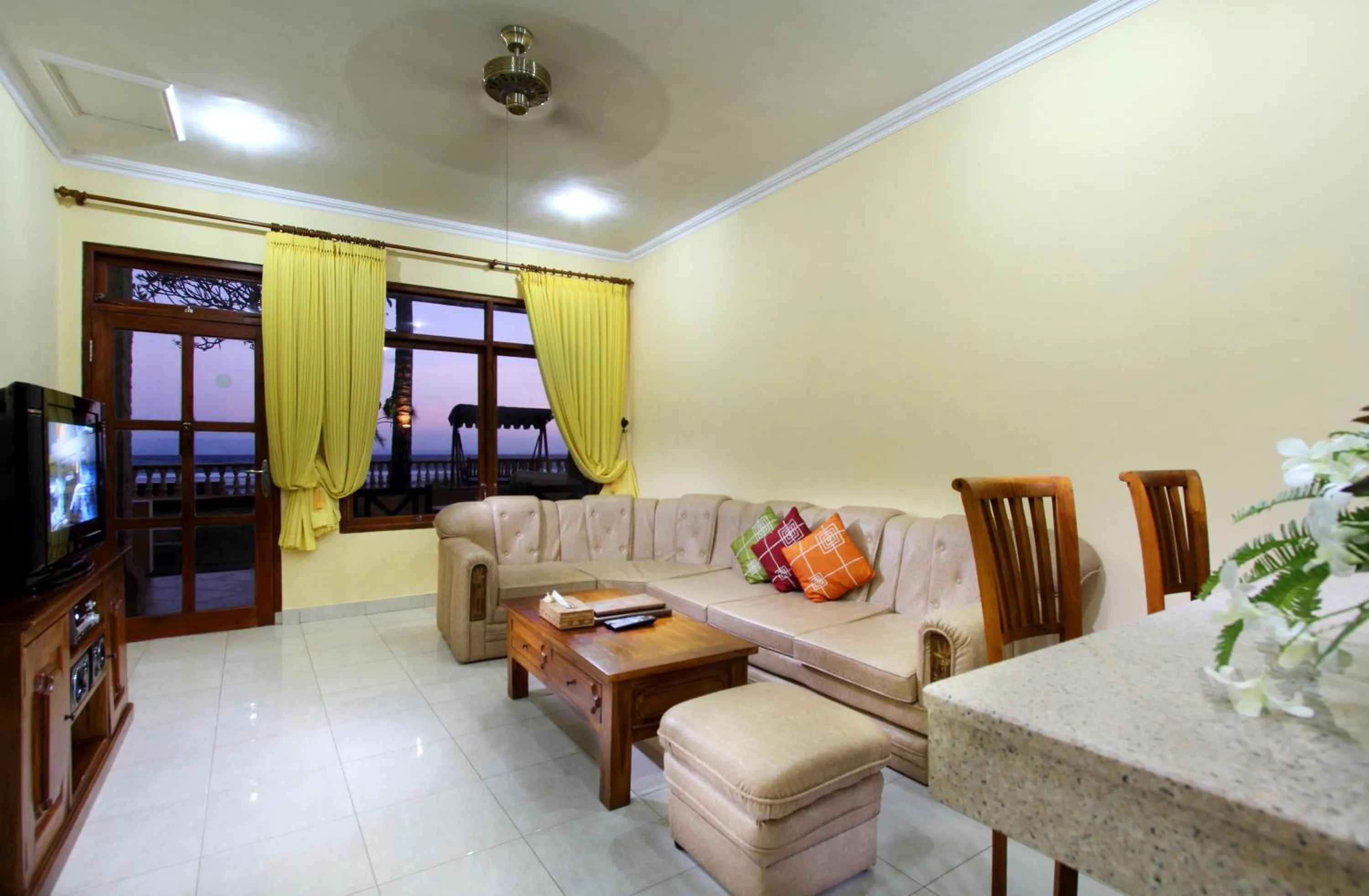 Living room in Bali Palms Resort