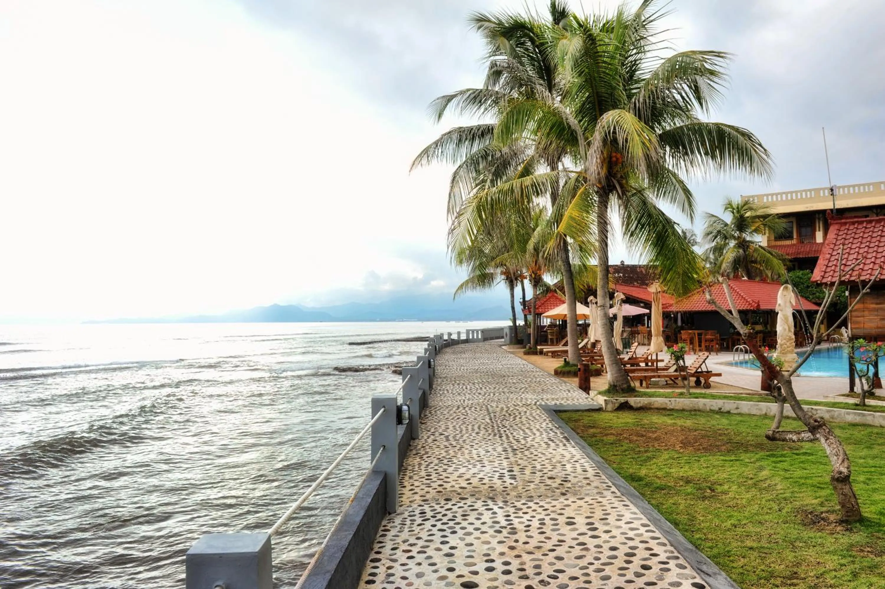 Garden in Bali Palms Resort