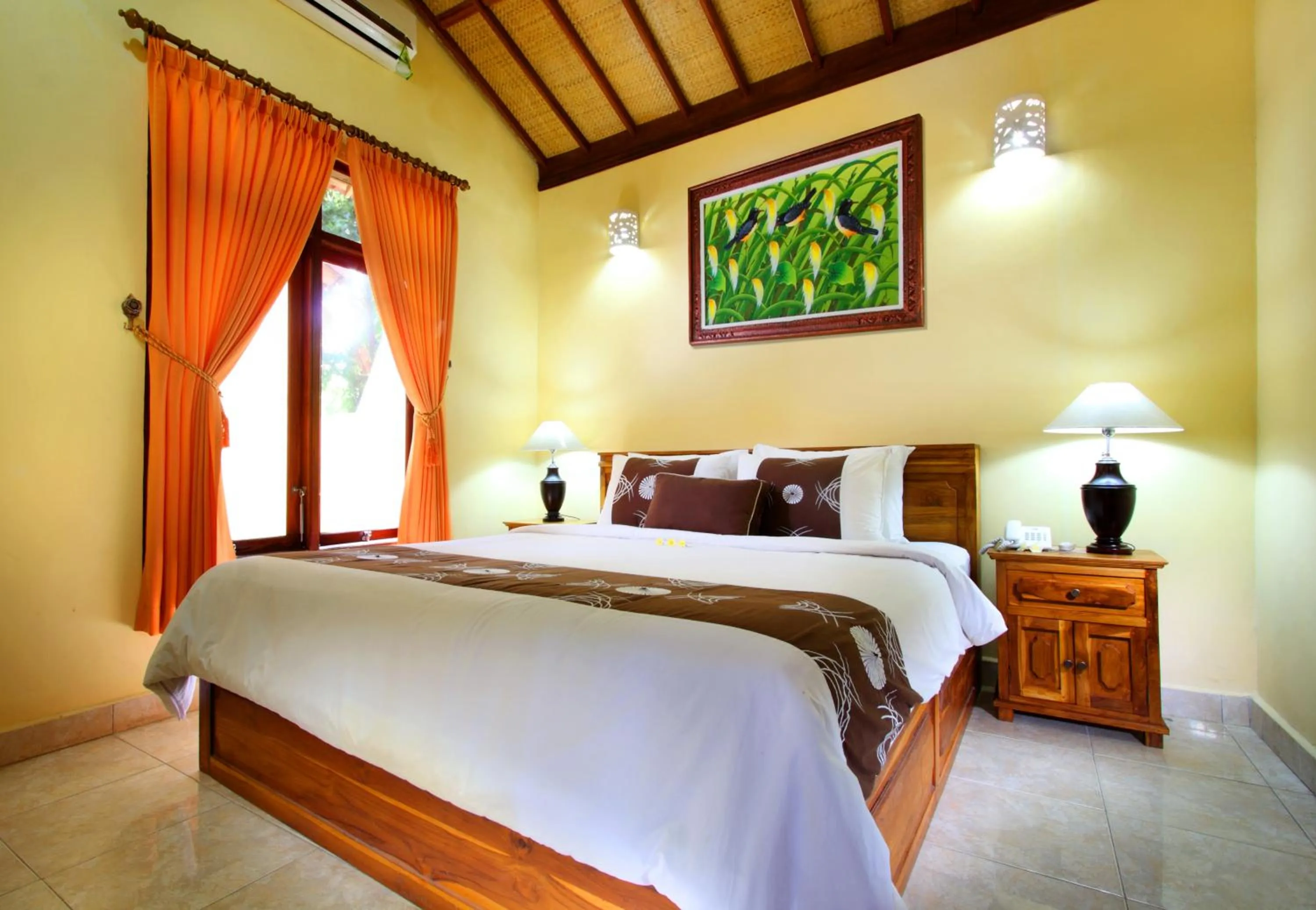 Photo of the whole room, Bed in Bali Palms Resort