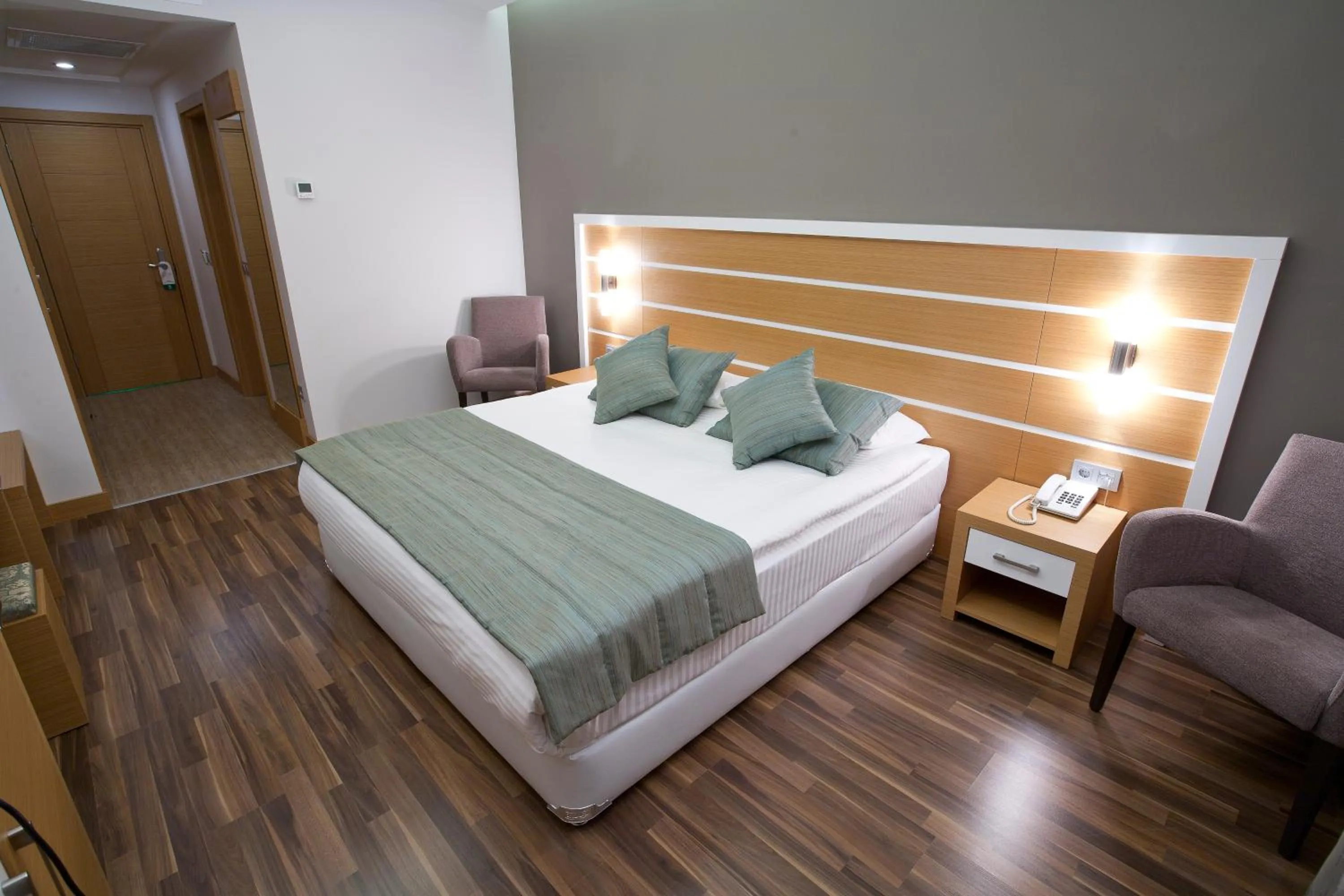 Bed in Fourway Hotel&Spa