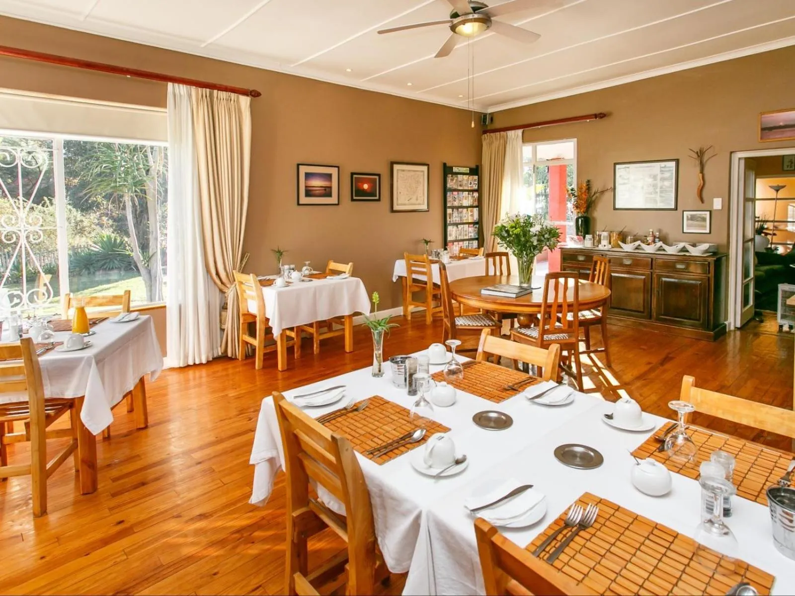 Dining area in Gumtree Guest House