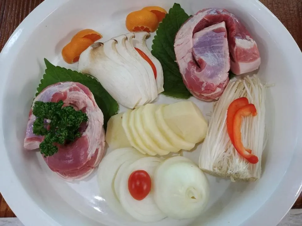 Food in New Ocean Resort