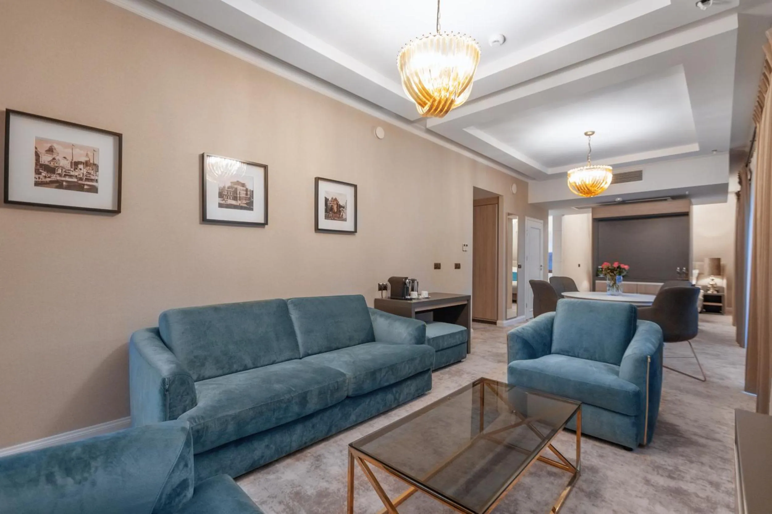 Living room in Grand Park Hotel