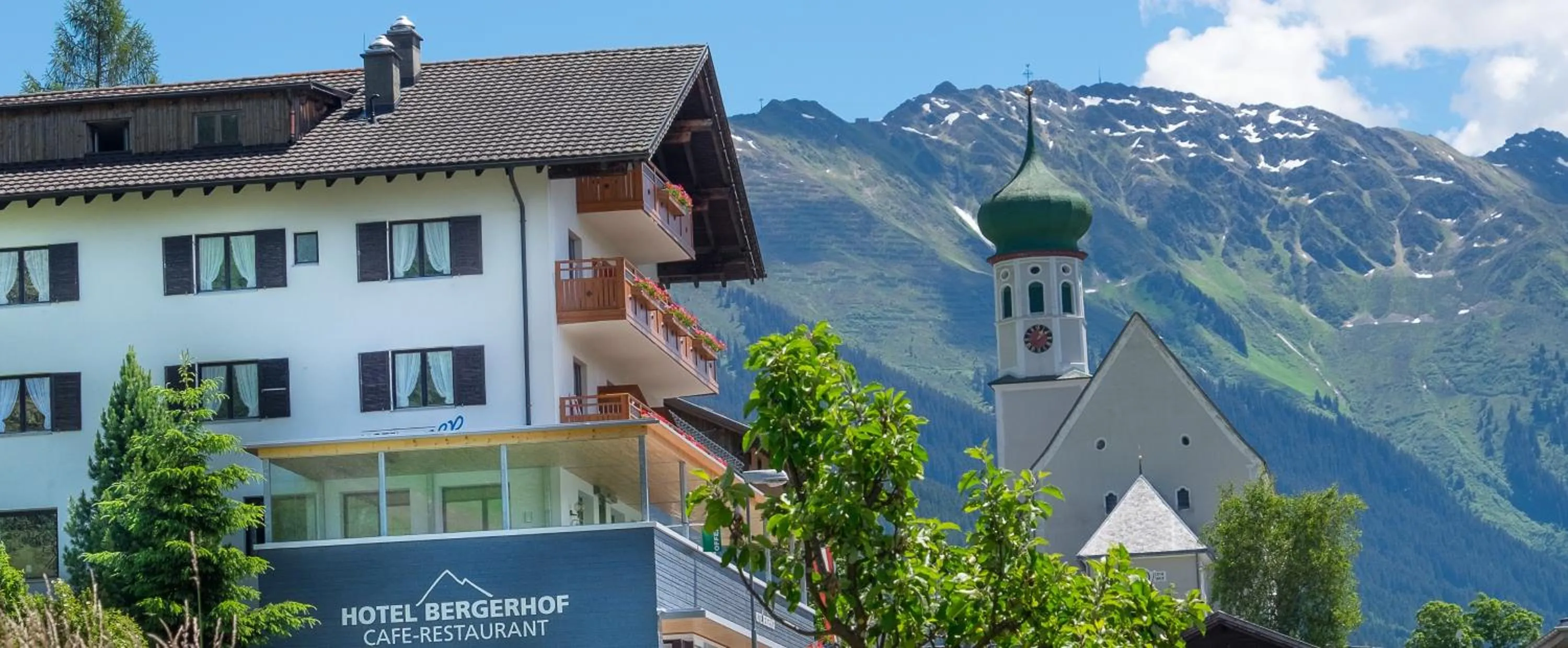 Property building in Hotel Bergerhof