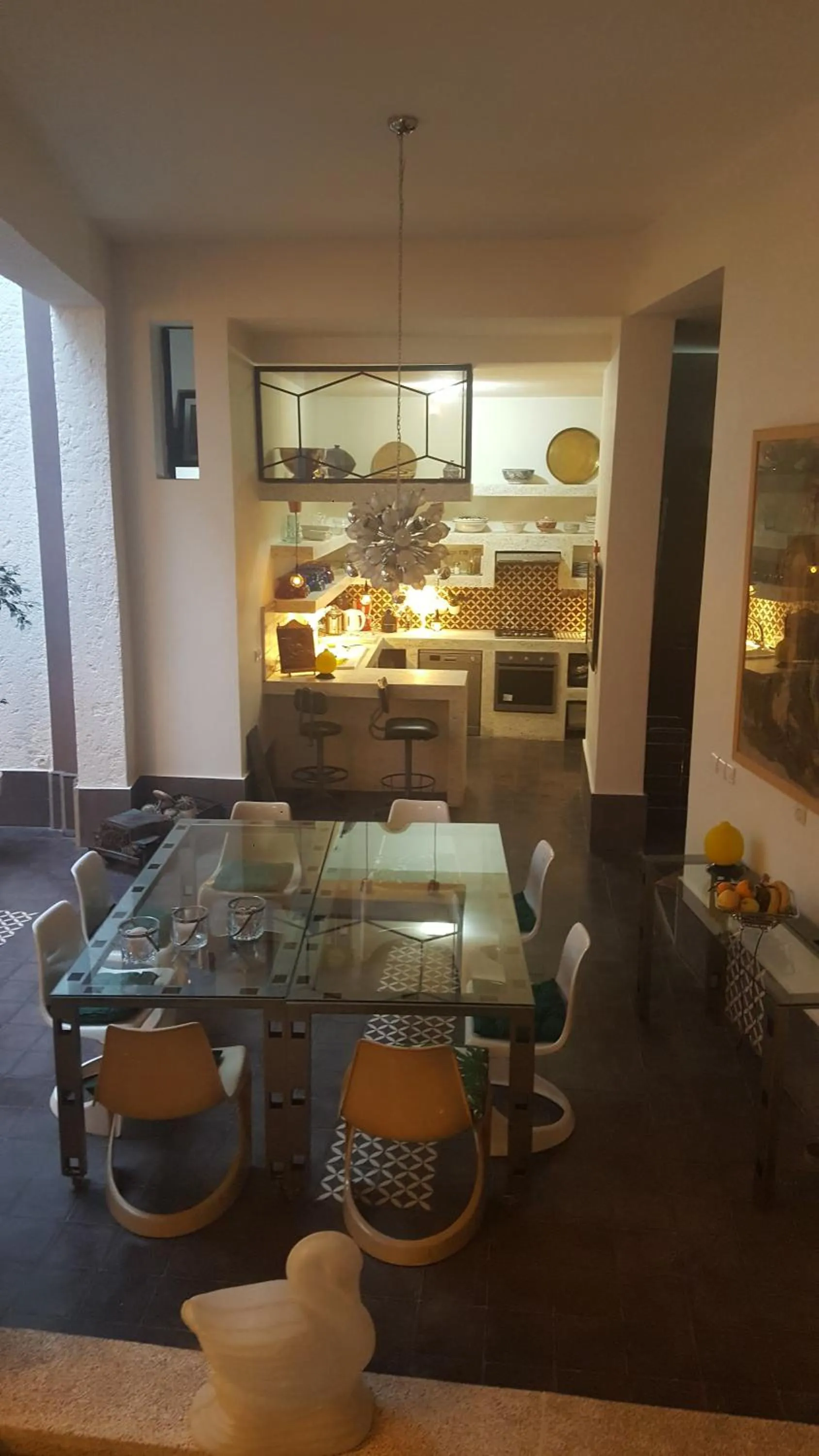 Restaurant/places to eat in Dar d'Art