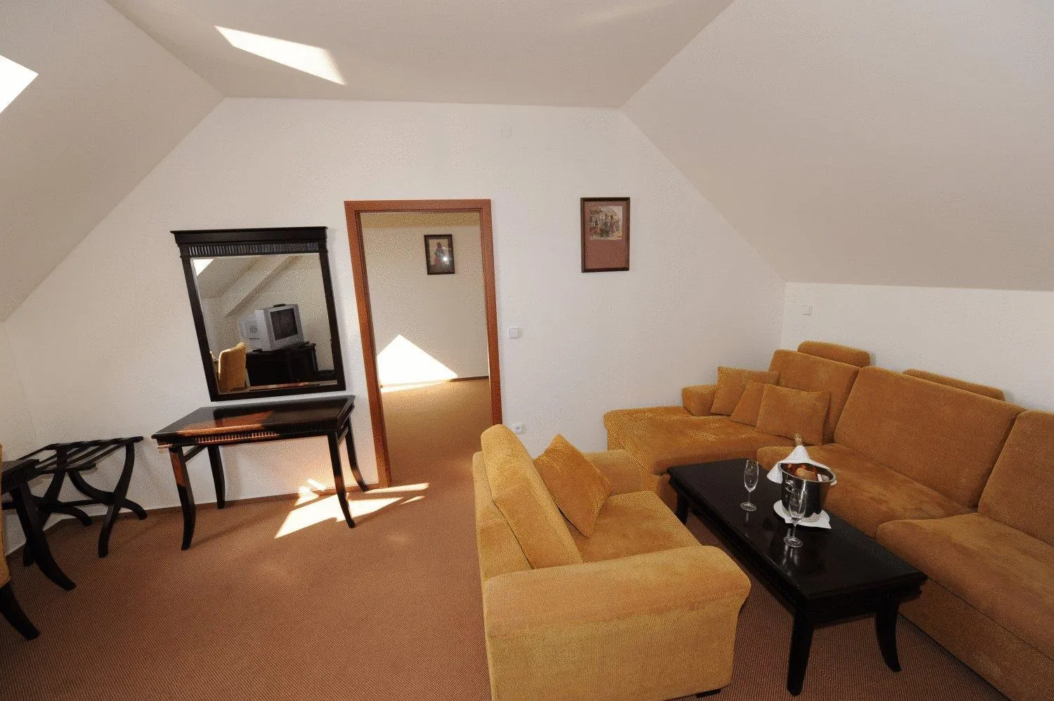 Hotel U Zeleneho stromu