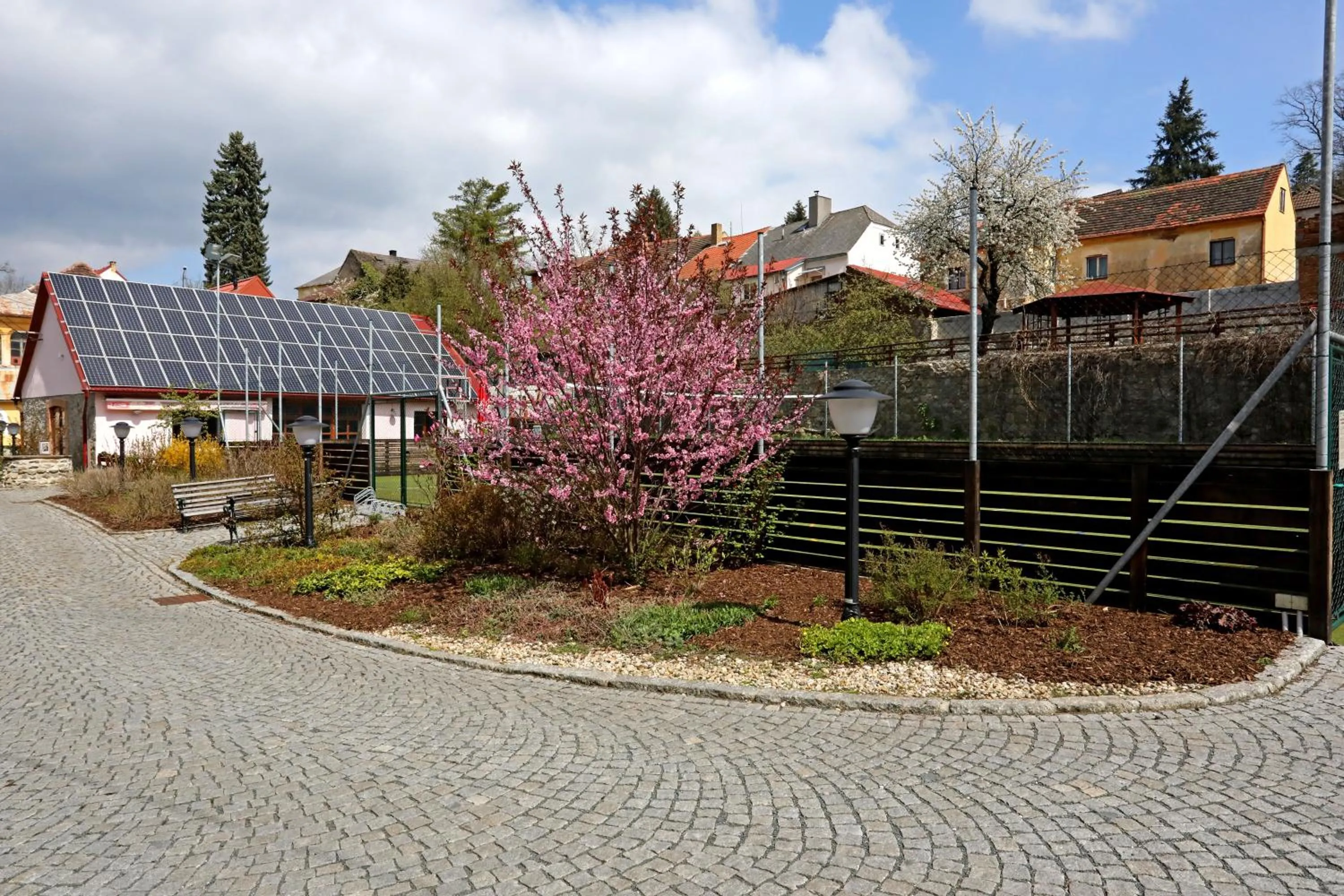 Property building in Hotel U Zeleneho stromu