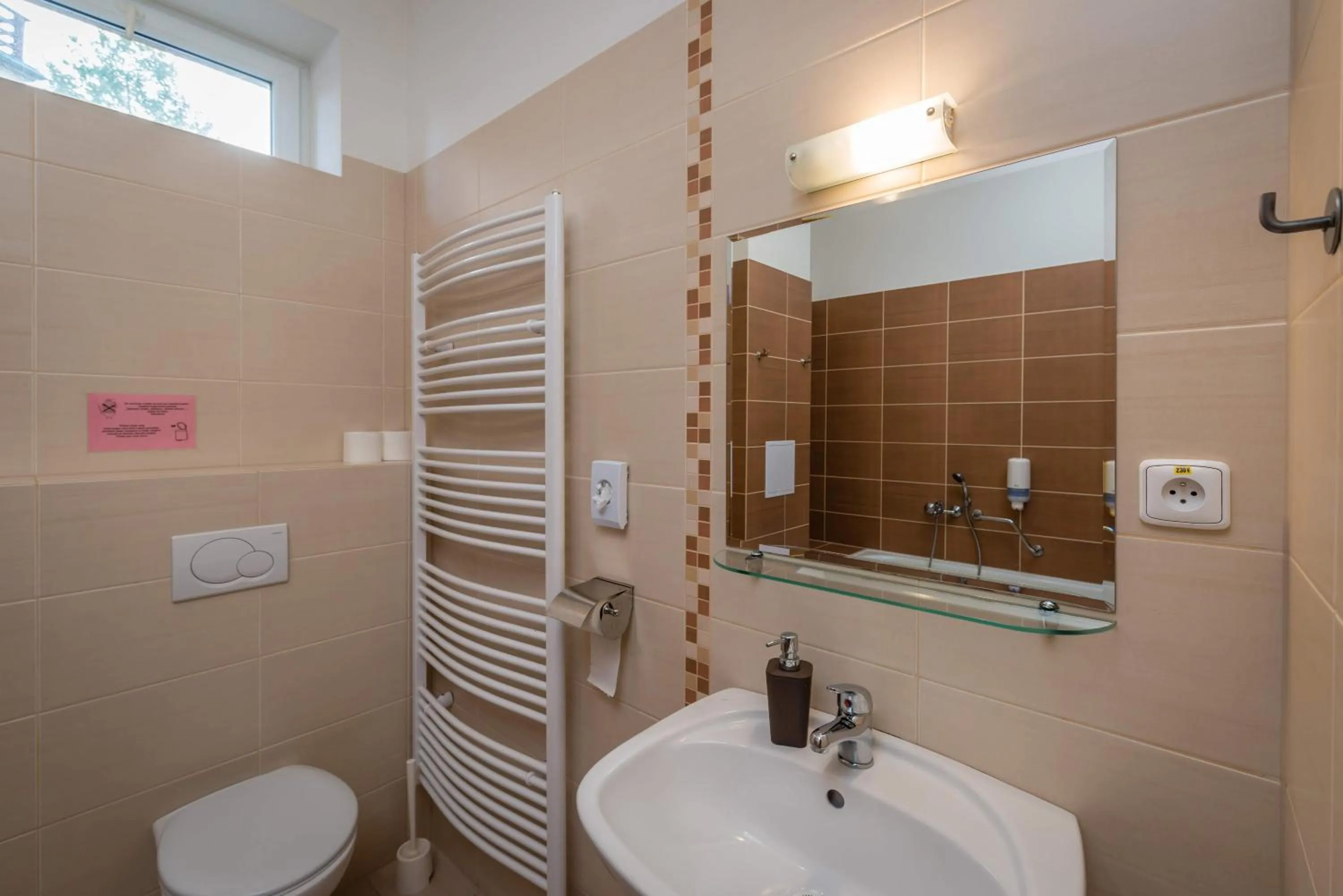 Toilet in Miramonti Apartmány